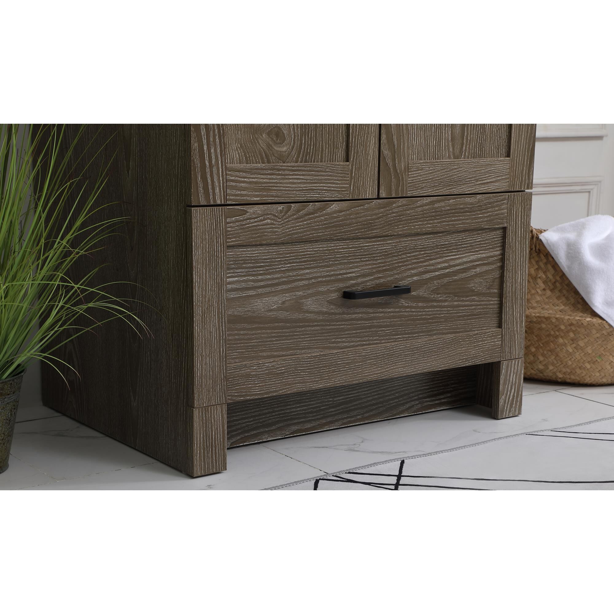 Shown in Weathered Oak And Black With Ivory finish