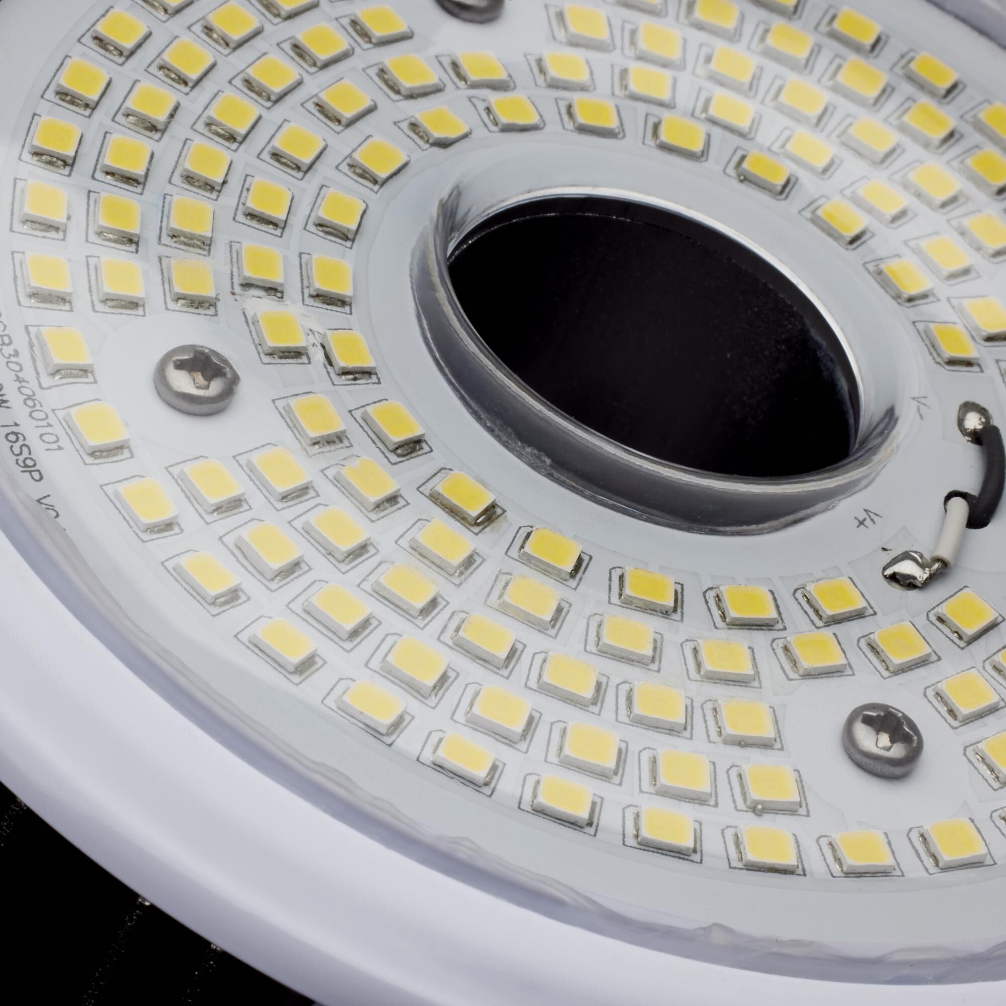 80 Watt 5000K LED Light Bulb by Satco