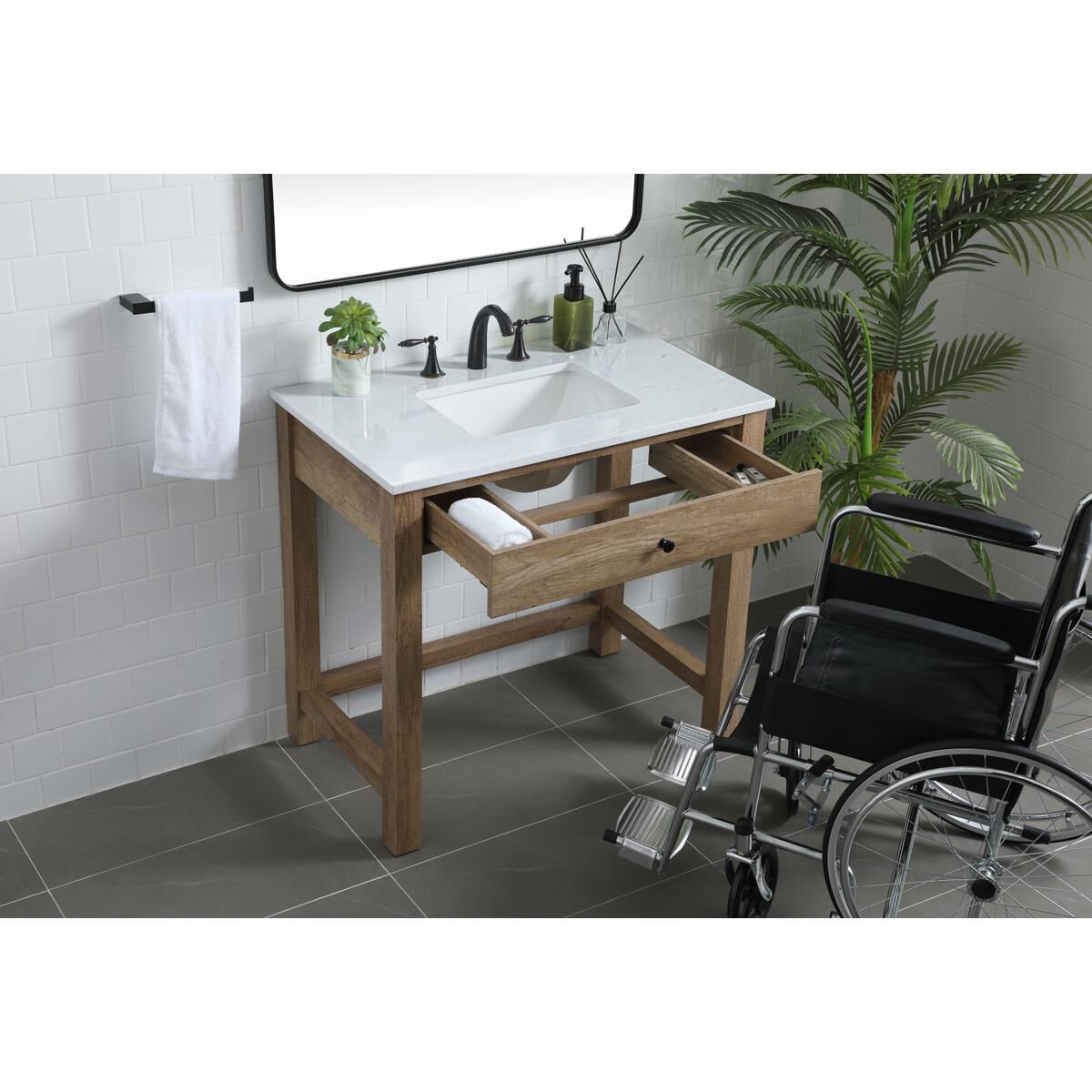 Hudson 36 Inch Bath Vanity by Elegant Decor