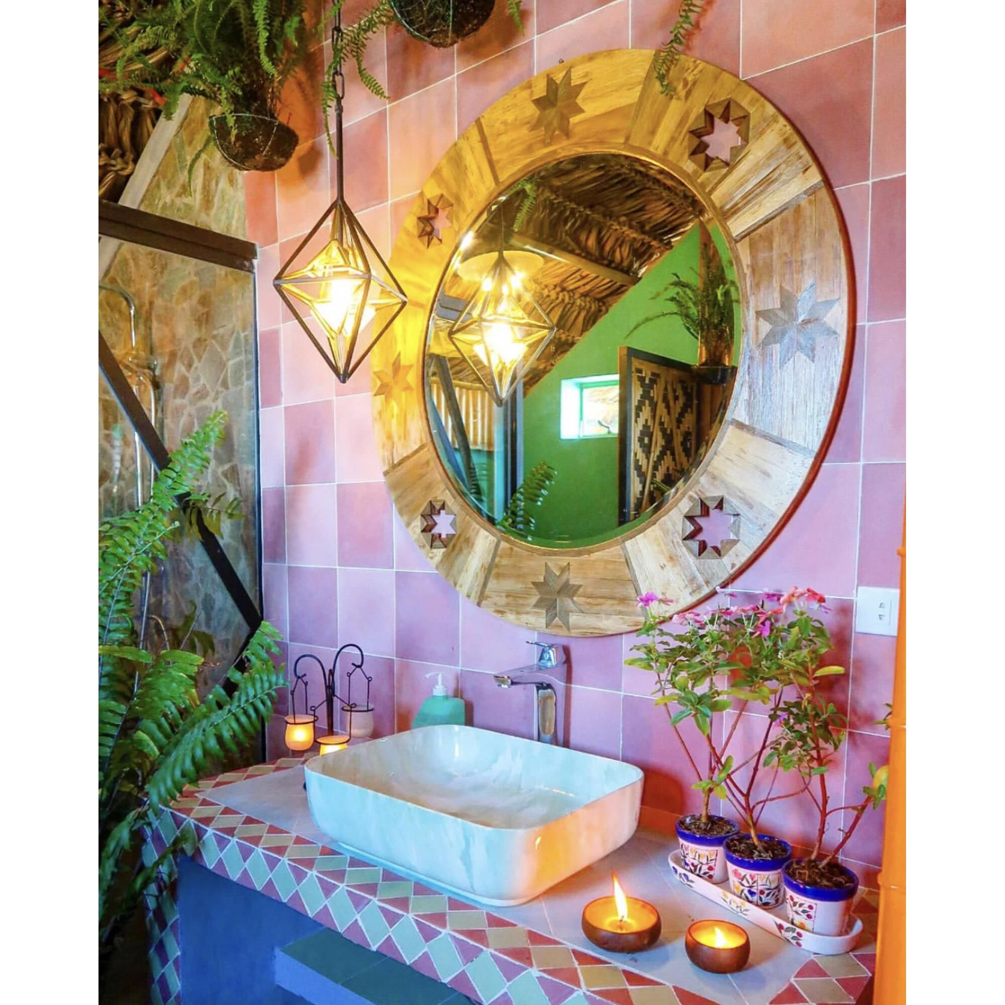 Shown in Black and Gold finish and Clear crystal