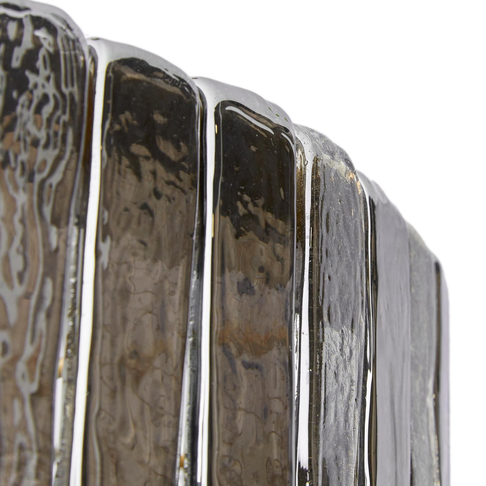 Shown in Blue Smoke Luster finish