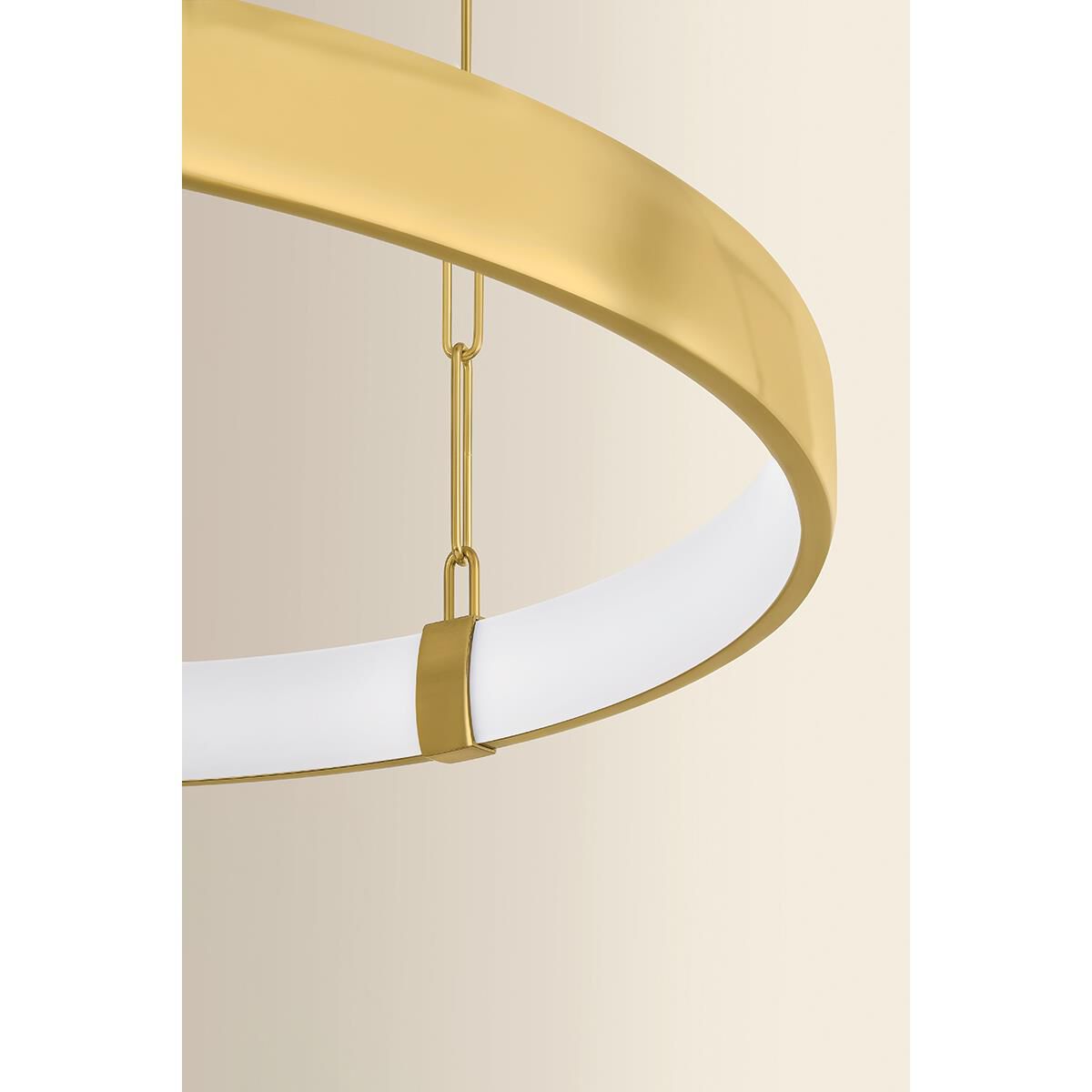 Shown in Vintage Polished Brass finish and White shade