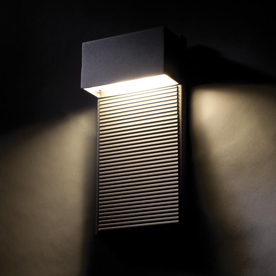 Hiline 8 Inch Tall 2 Light LED Outdoor Wall Light by Modern Forms