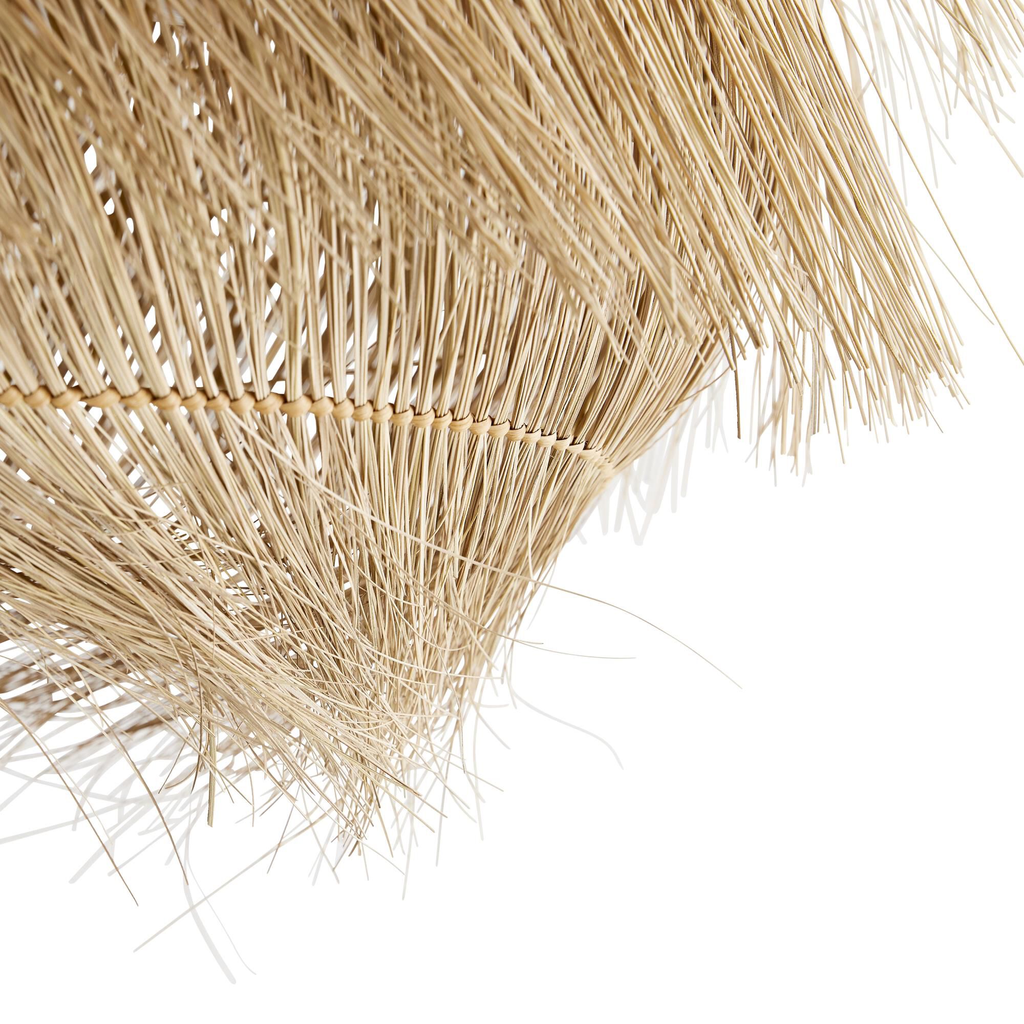 Shown in Natural finish and Yes shade