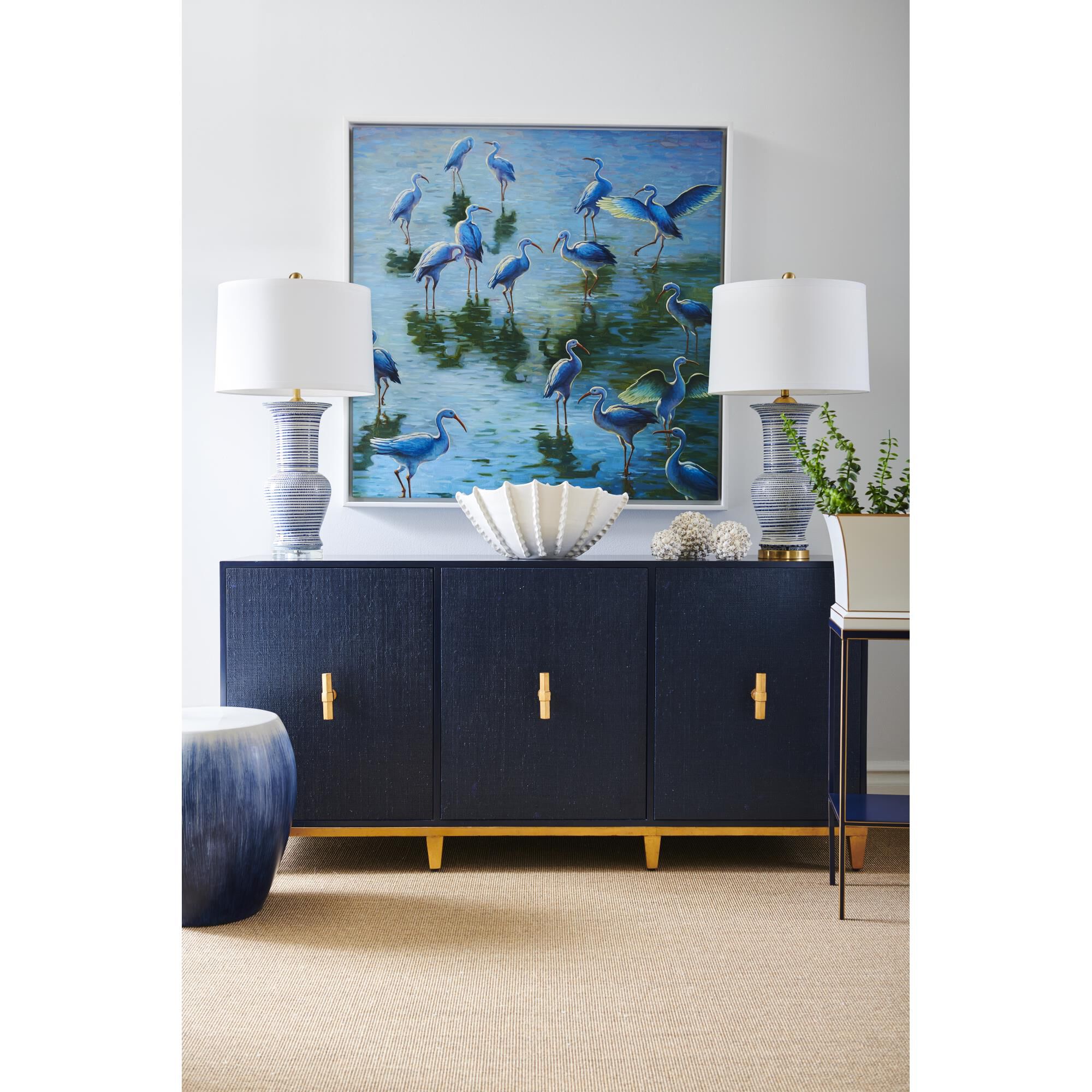 Shown in Blue/White Glaze finish