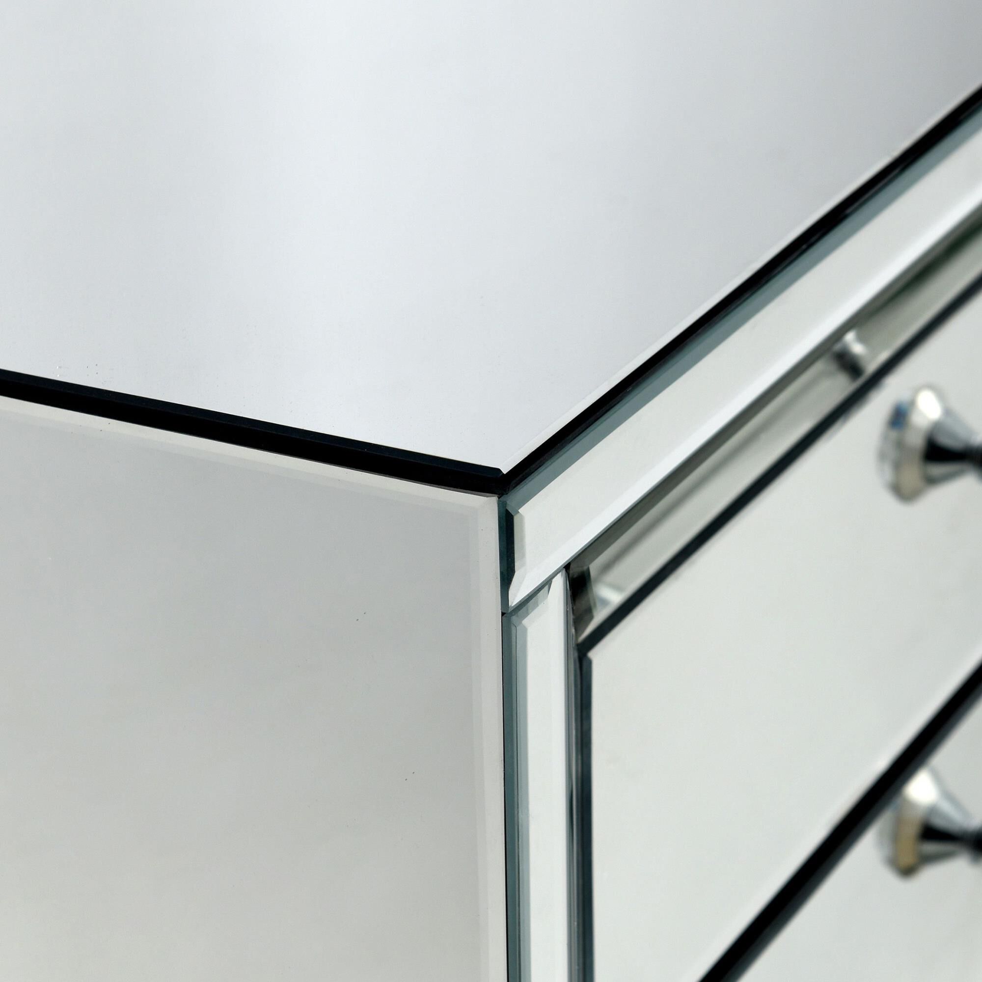 Shown in Mirrored Panel finish