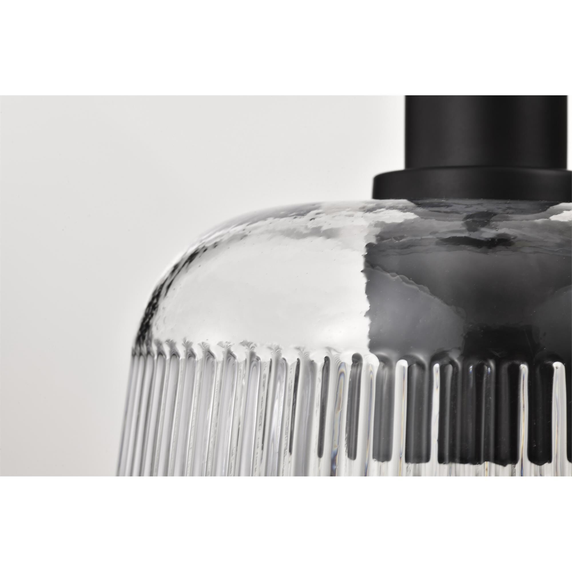 Shown in Matte Black finish and Clear Ribbed glass
