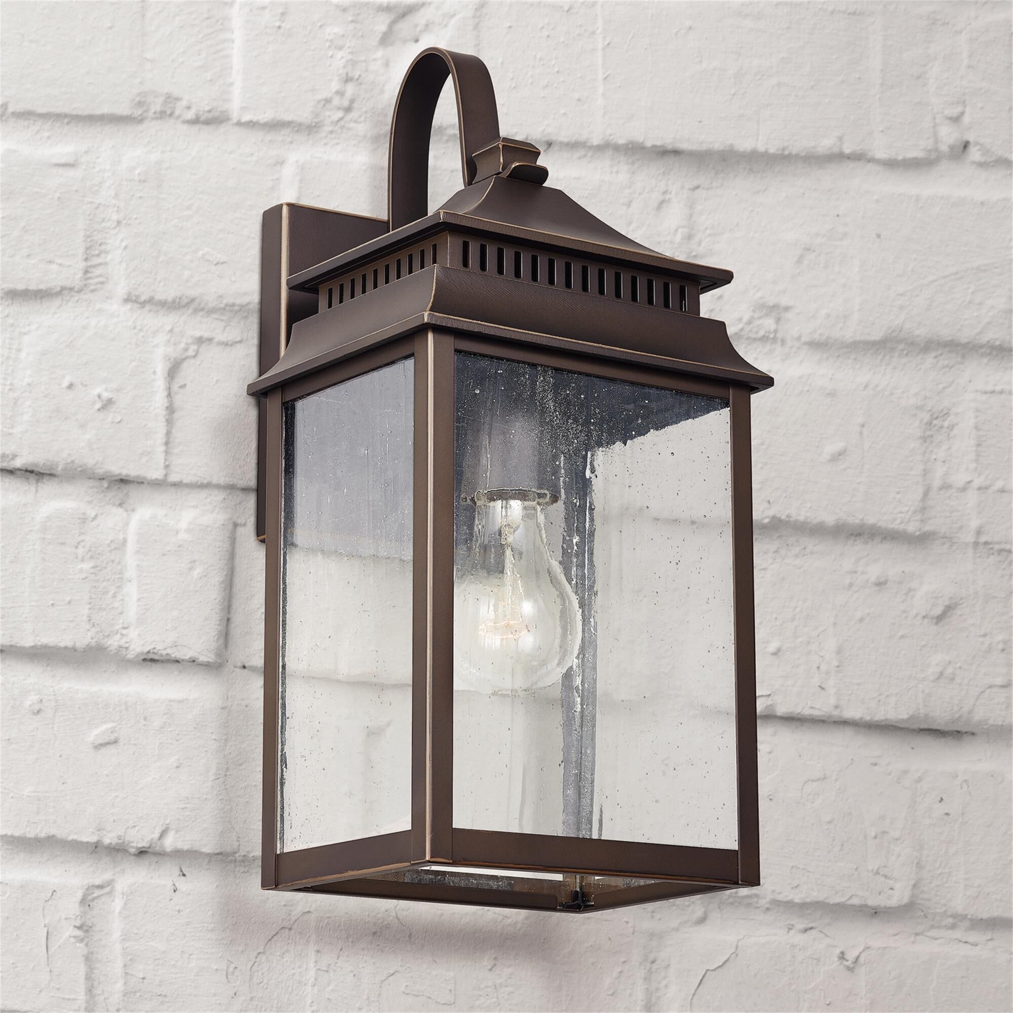 Shown in Oiled Bronze finish