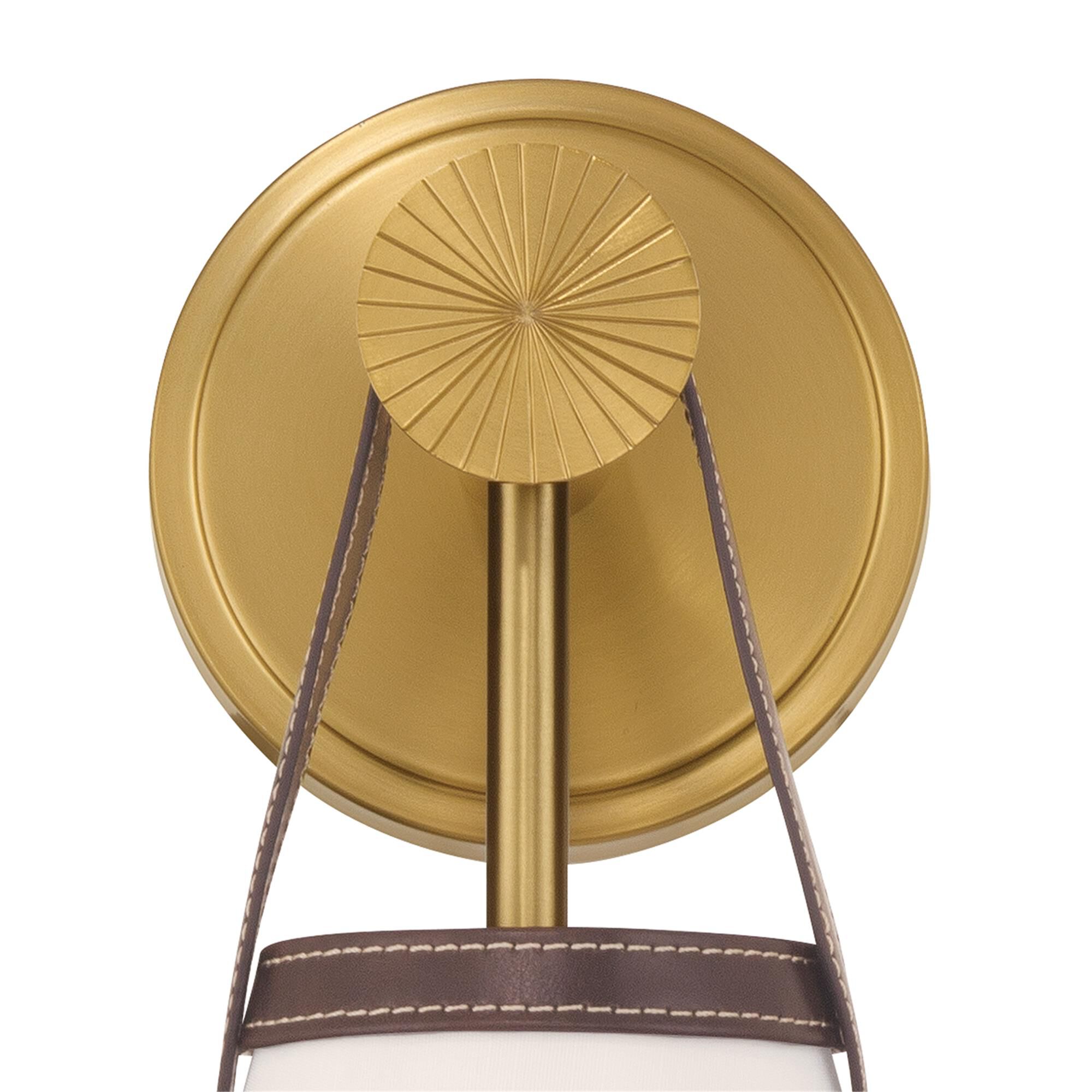 Shown in Luxe Gold finish and Fabric glass and Fabric shade