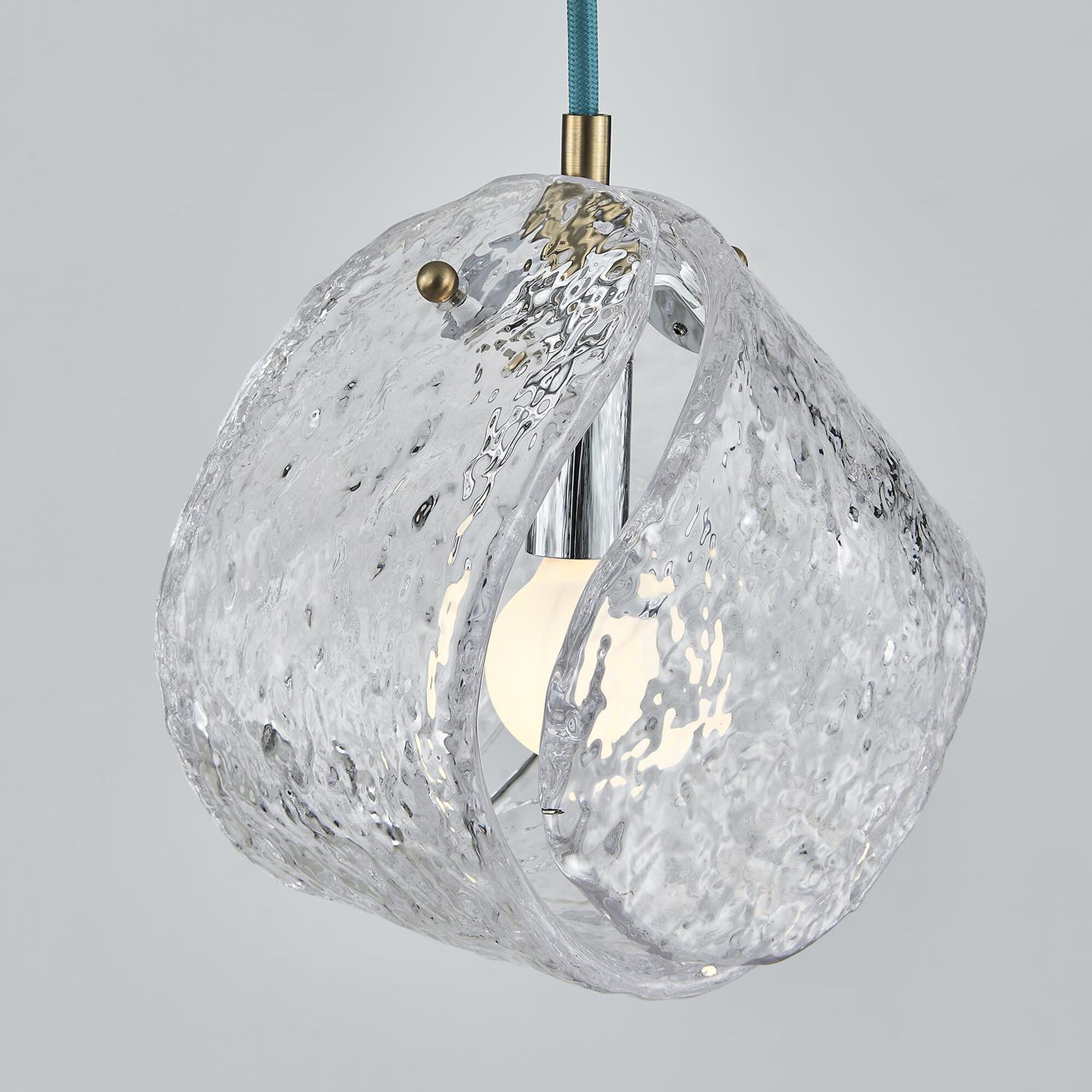 Shown in Winter Brass finish