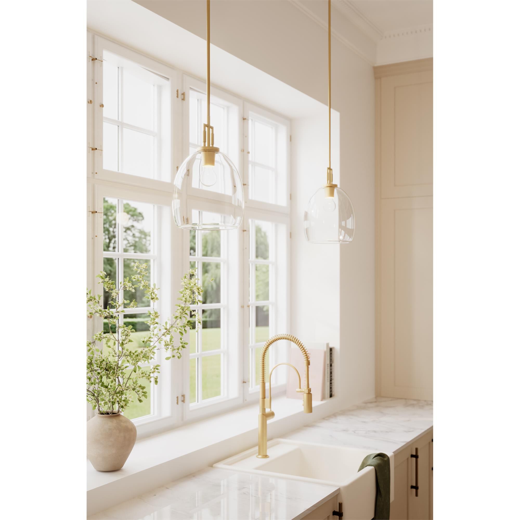 Shown in Legacy Brass finish and Clear glass