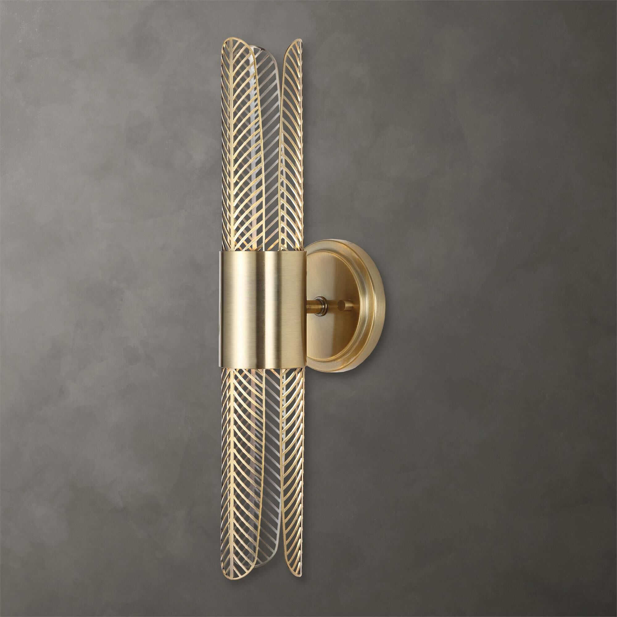 Cret Medium Wall Sconce,