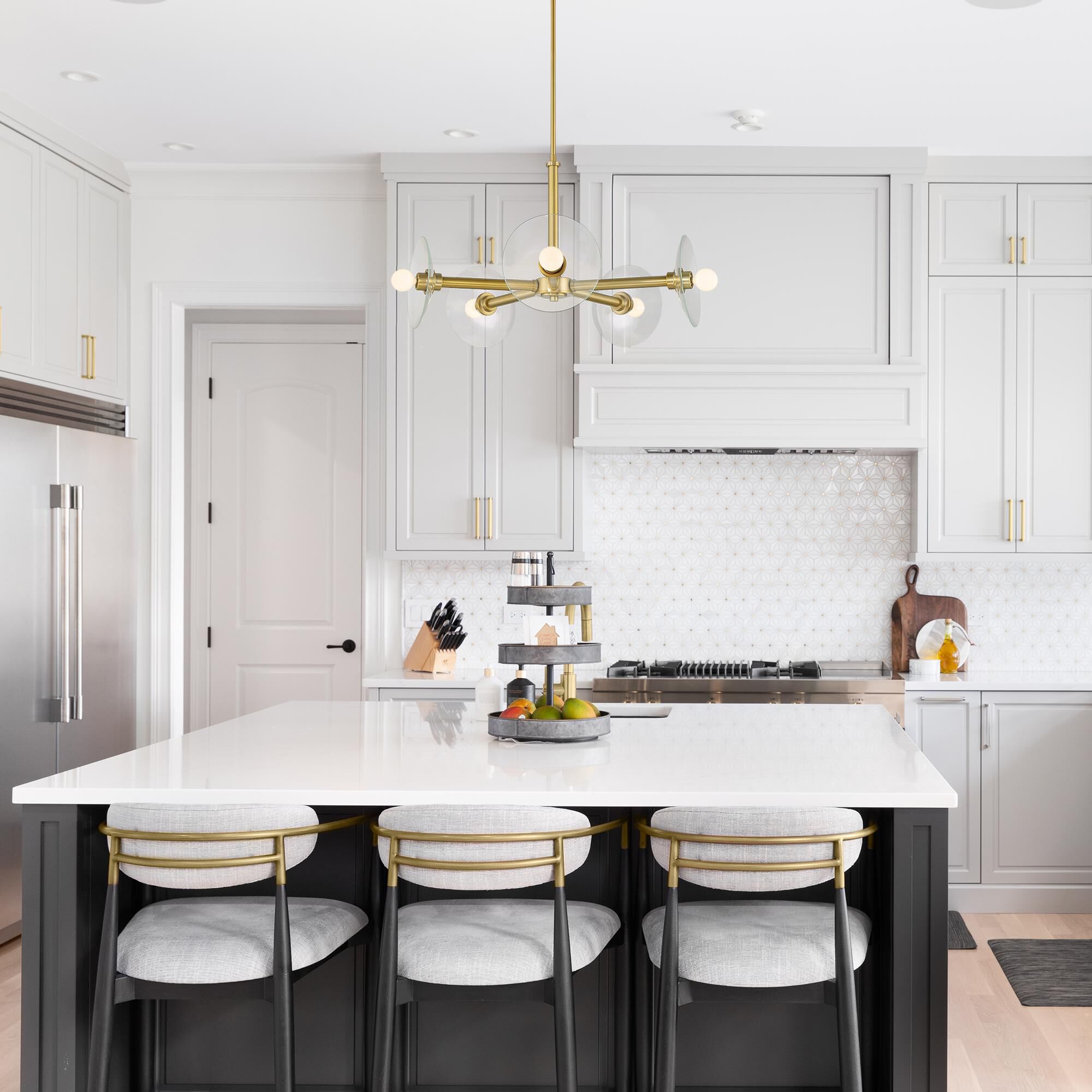 Shown in Brushed Gold finish and Clear glass