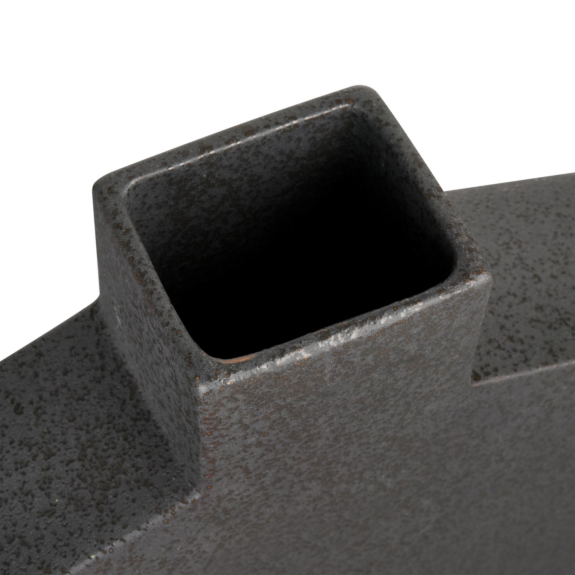 Shown in Speckled Black finish