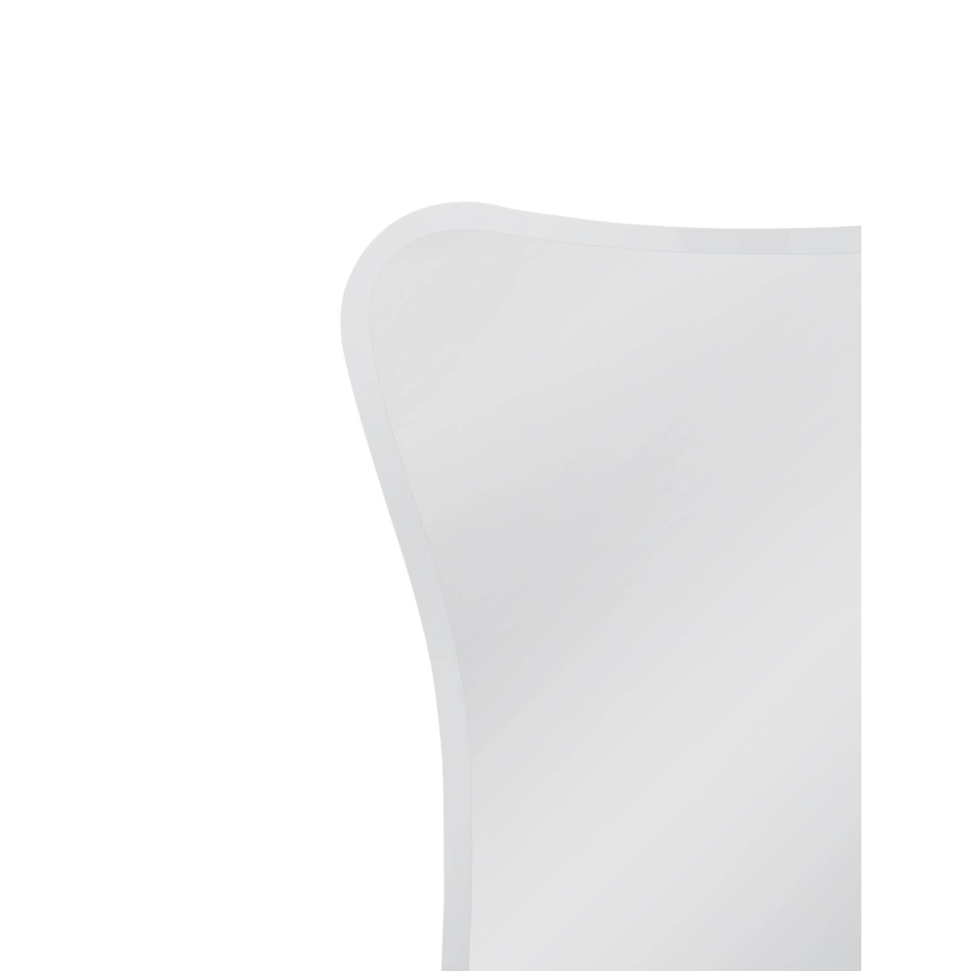 Shown in Mirror finish