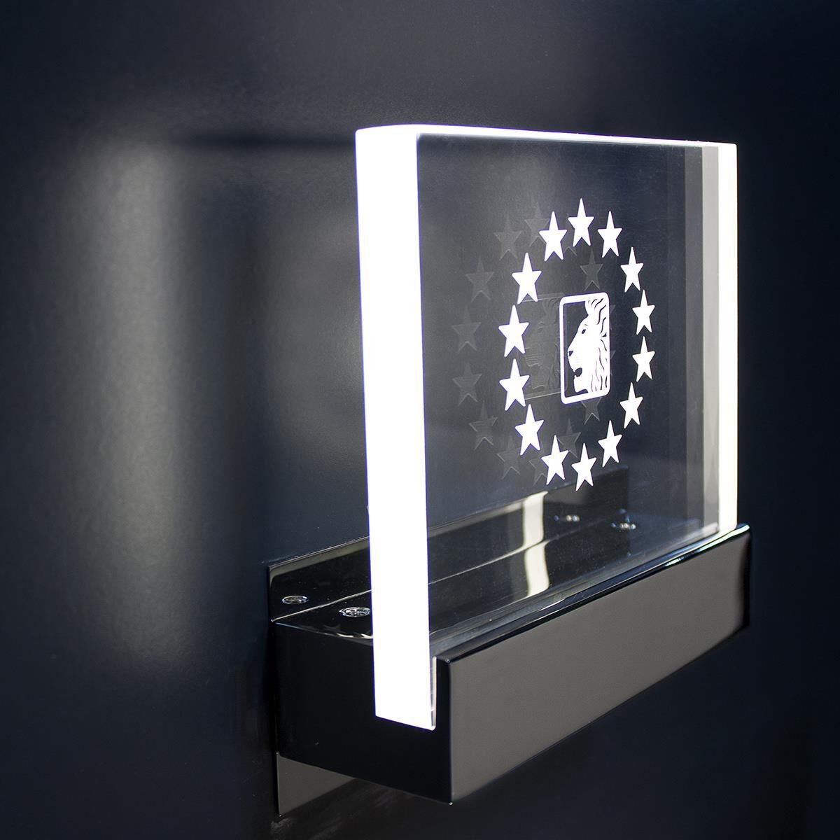 Shown in Chrome finish and Clear Acrylic glass