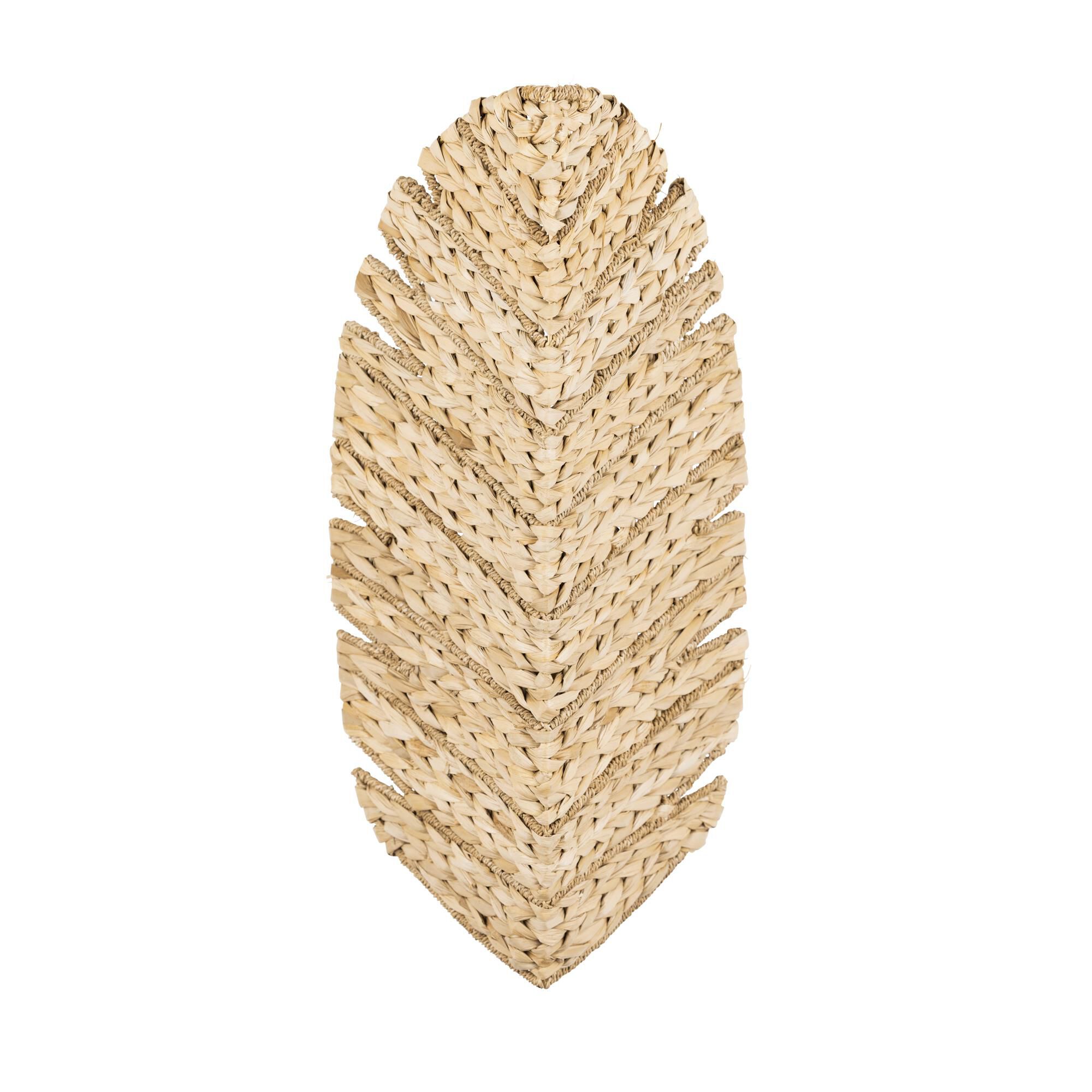 Shown in French Gold/Natural Seagrass finish and Natural Seagrass With Lampakanay Rope shade