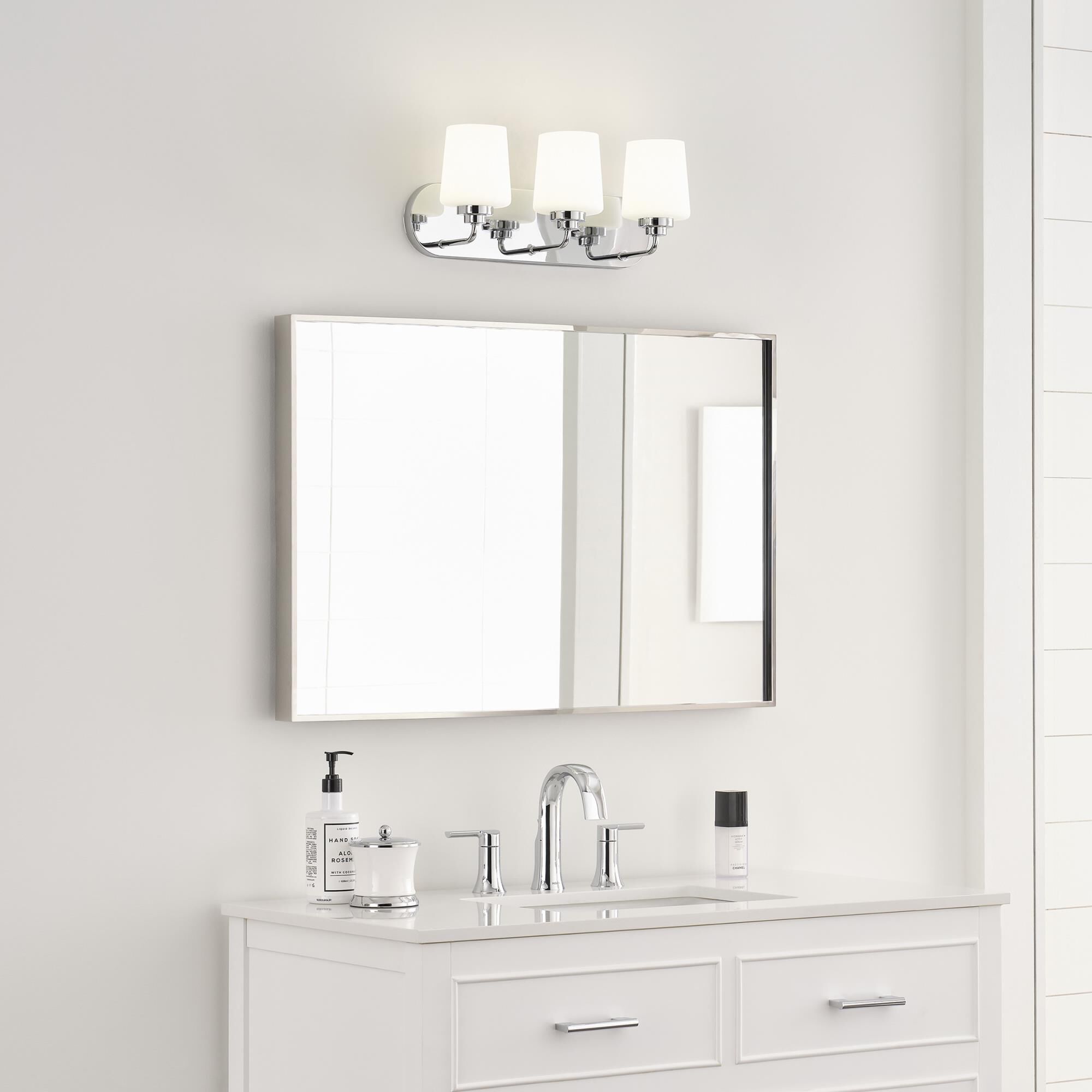 Windom 18 Inch 3 Light Bath Vanity Light by Generation Lighting