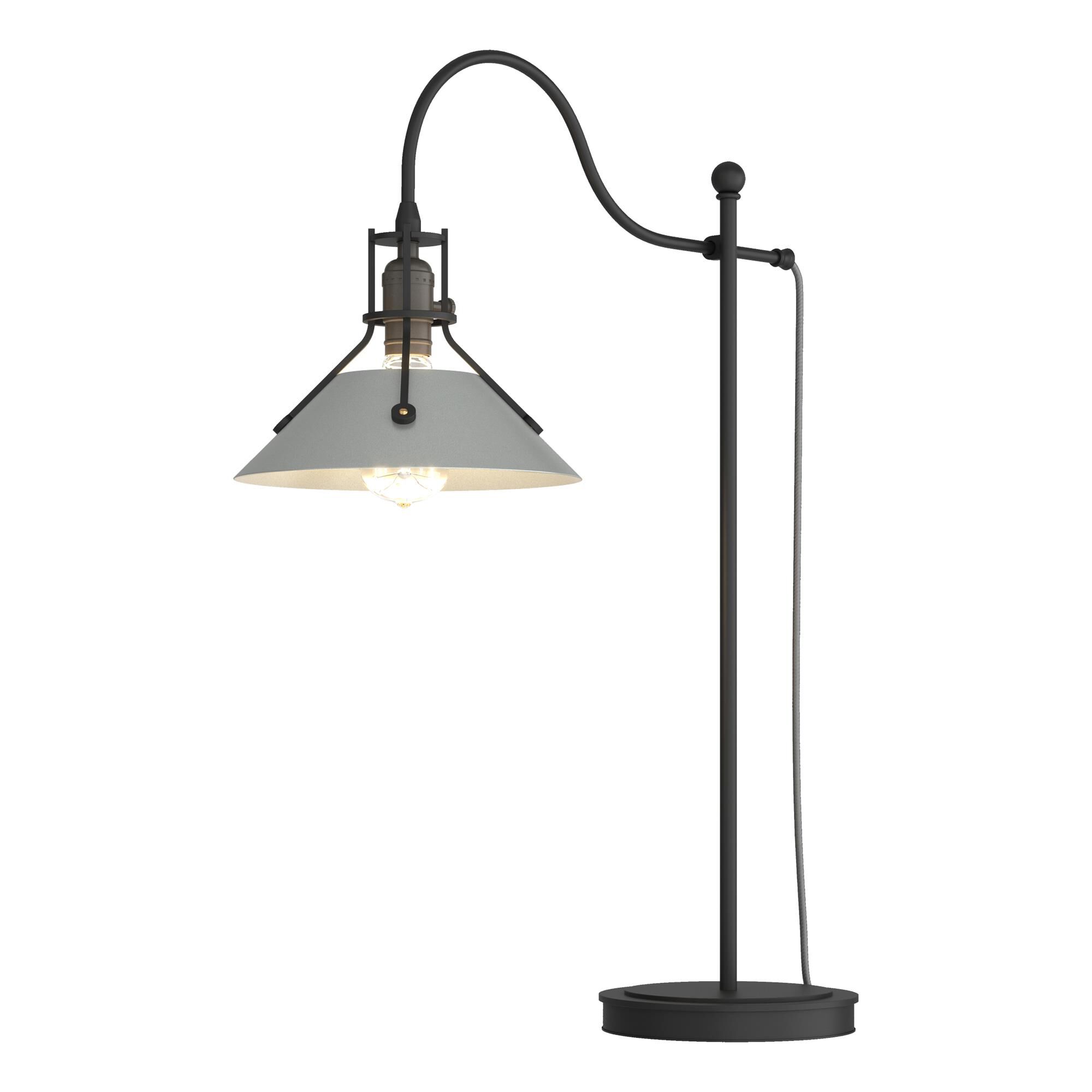 Shown in Black finish and Vintage Platinum accent