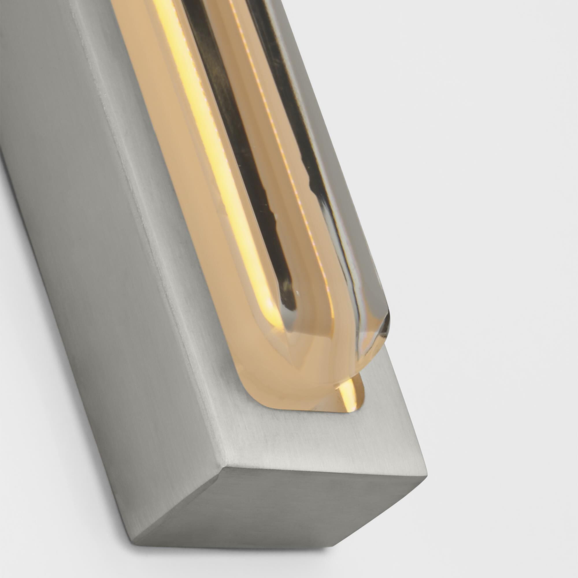 Shown in Satin Nickel finish and Clear Crystal glass