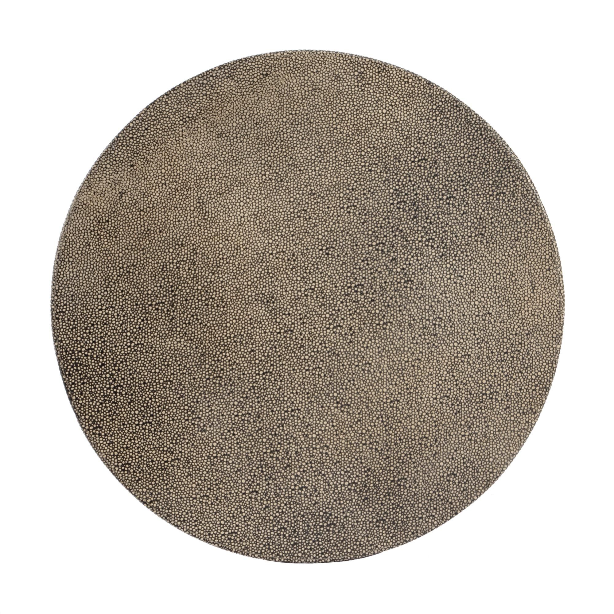 Shown in Cosmopolitan finish