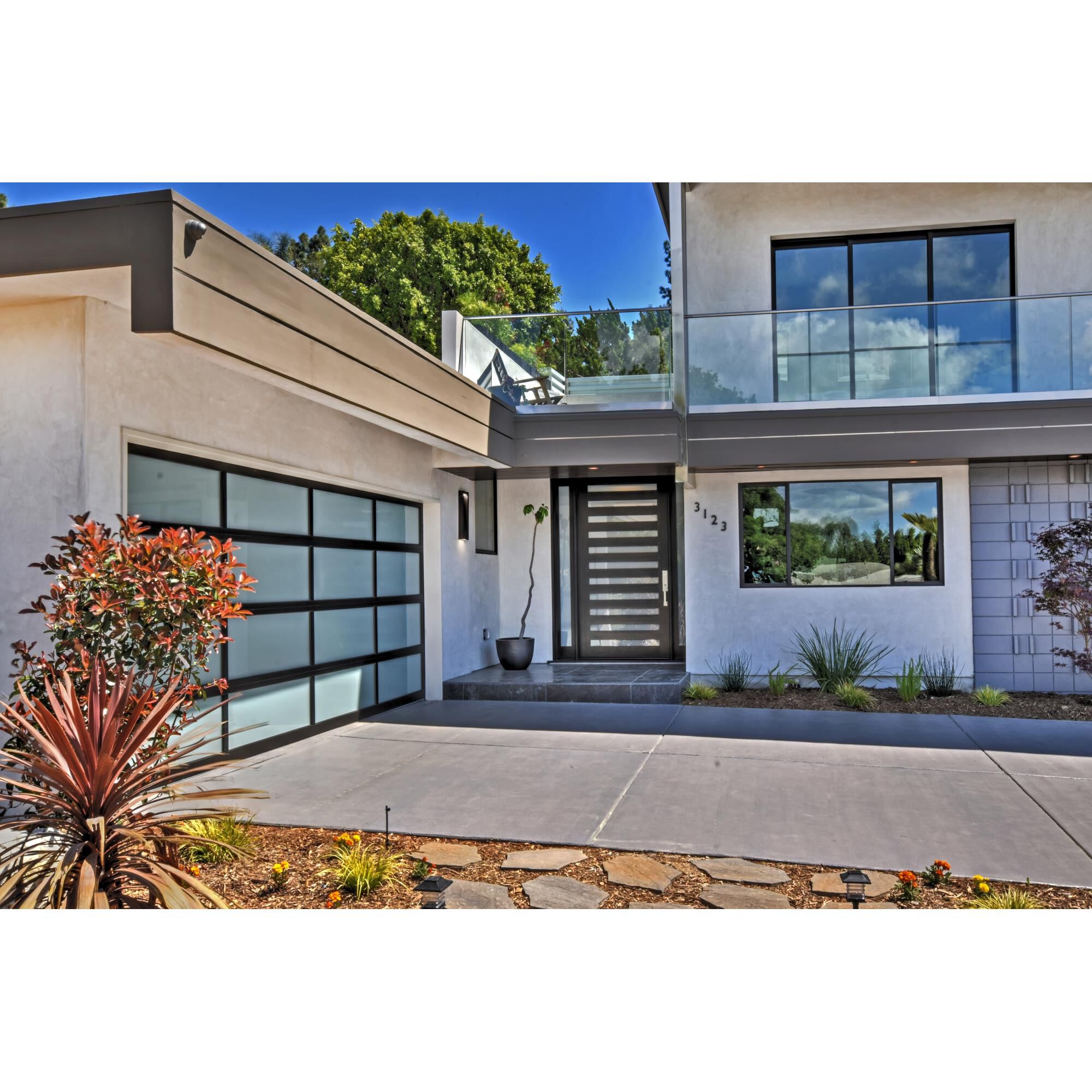 Shown in Architectural Bronze finish