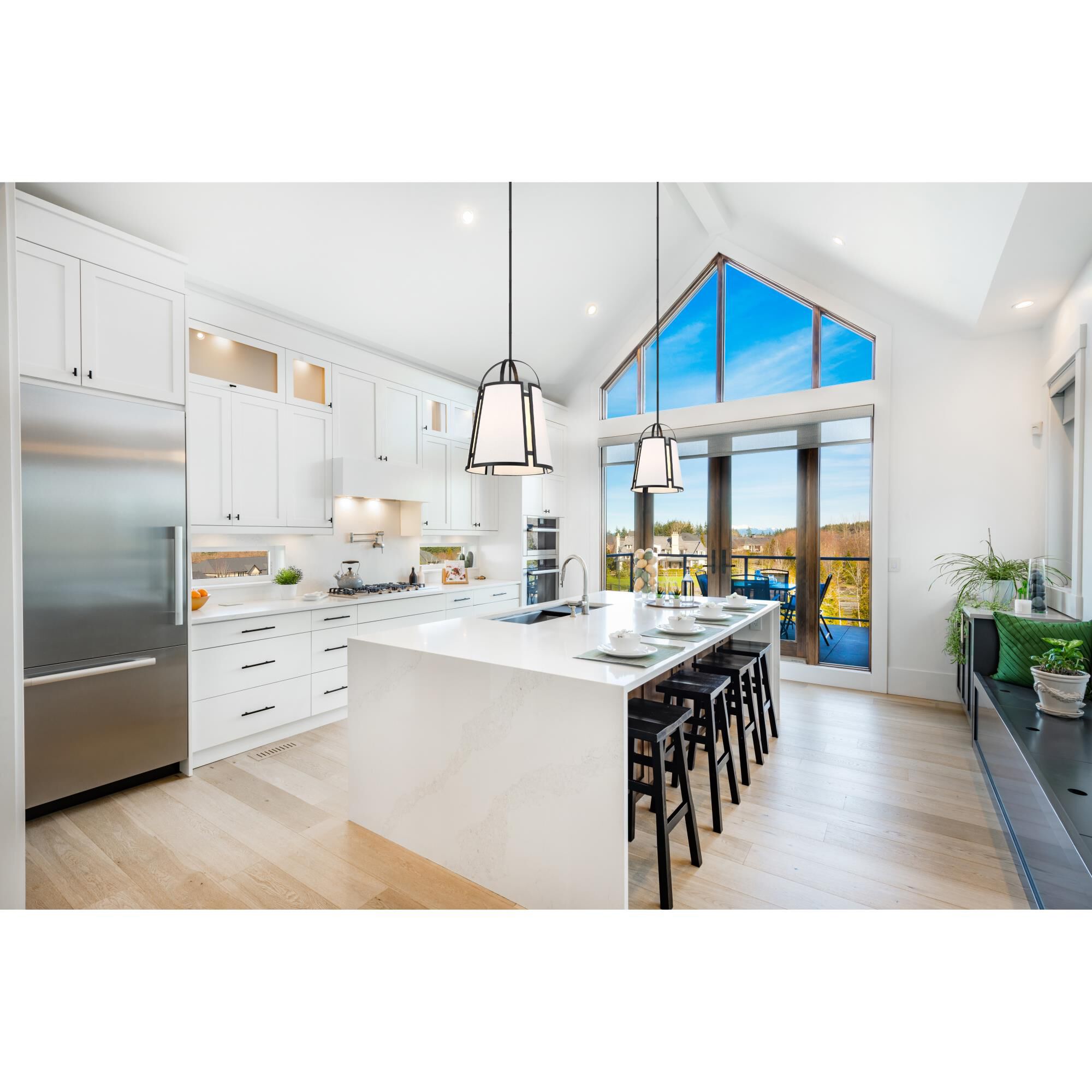 Shown in Matte Black finish