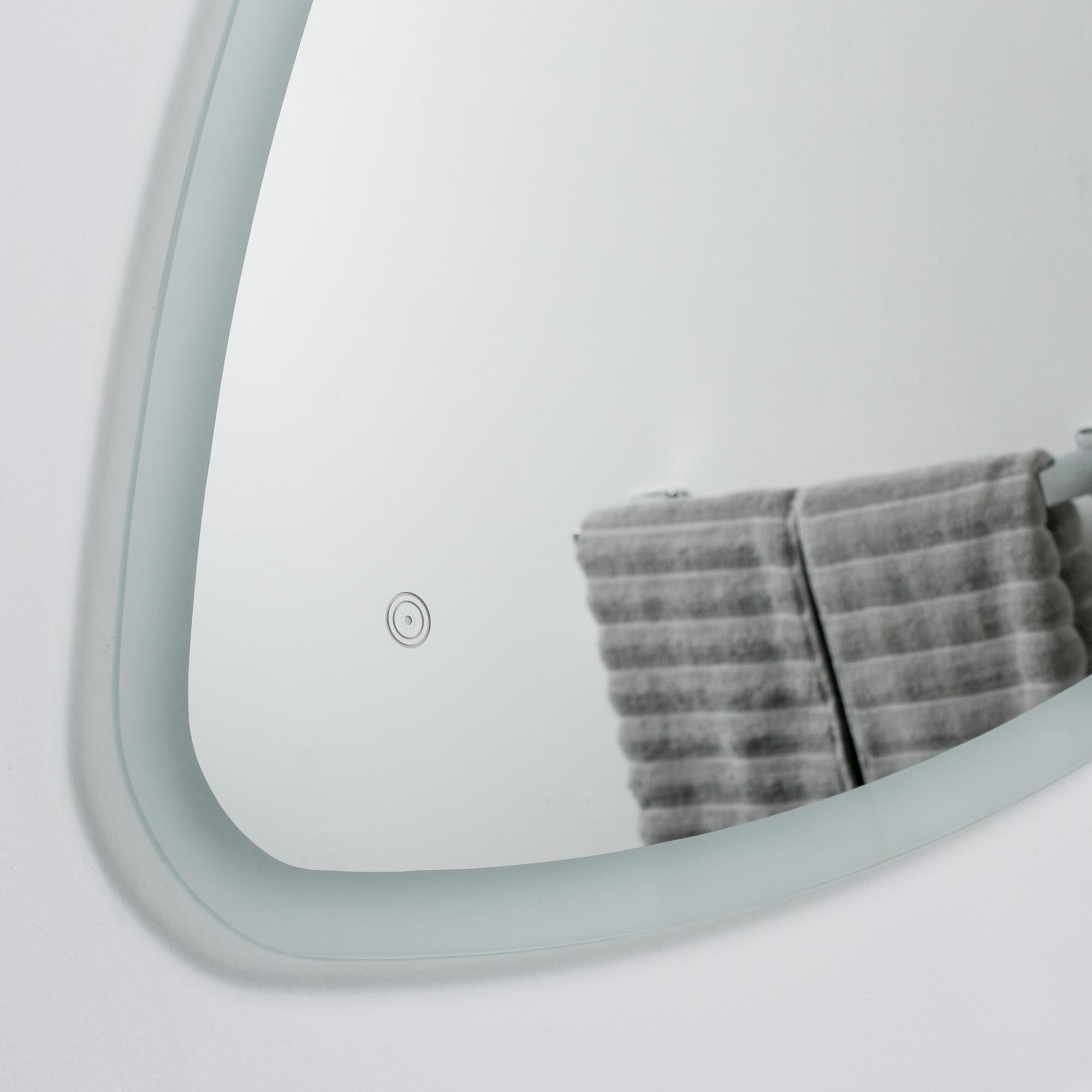 Luka LED Lighted Mirrors by Decor Wonderland