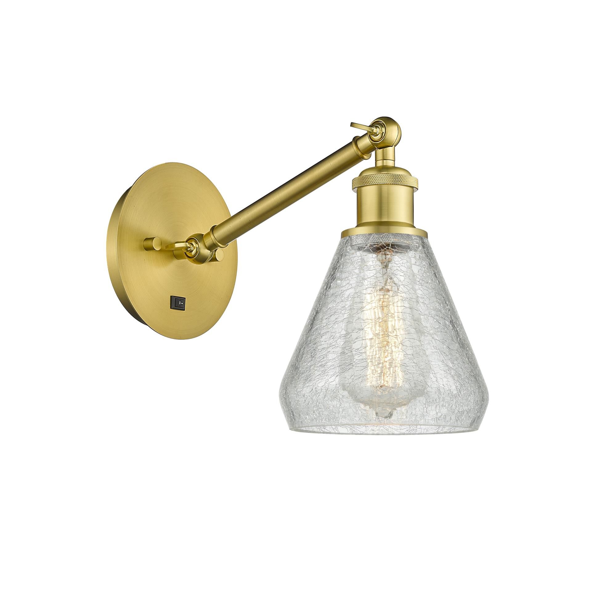 Shown in Satin Gold finish and Clear Crackle Conesus glass