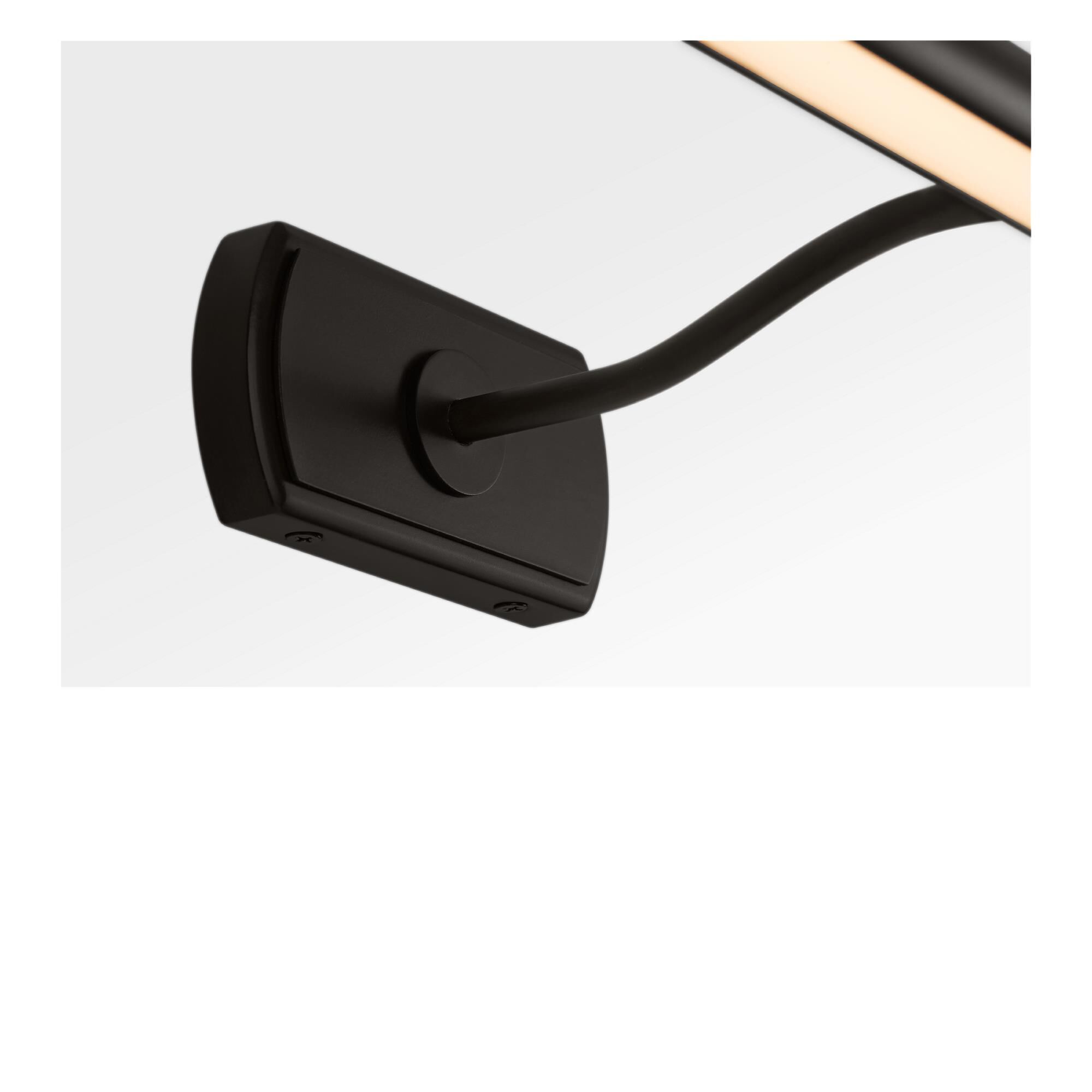 Chapman And Myers Lamont 19 Inch Picture and Display Light by Visual Comfort Studio Collection