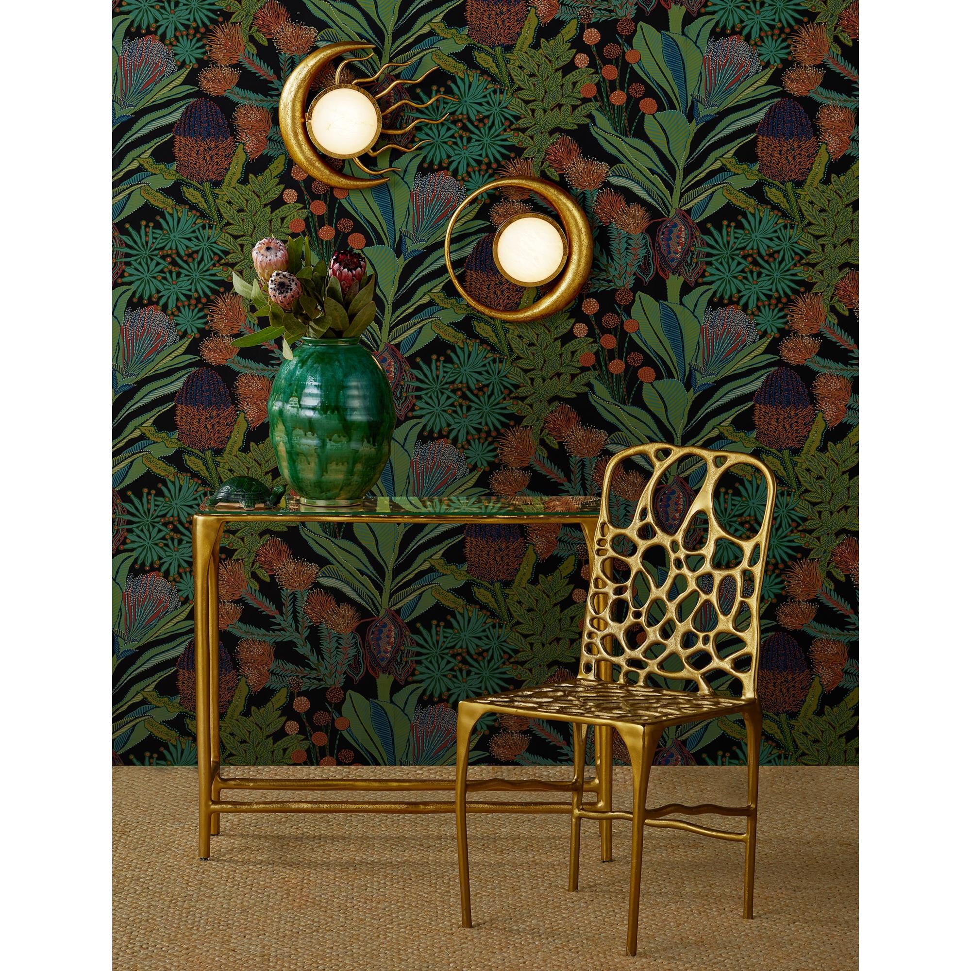 Shown in Gold Leaf and White finish and White Marble Diffuser shade