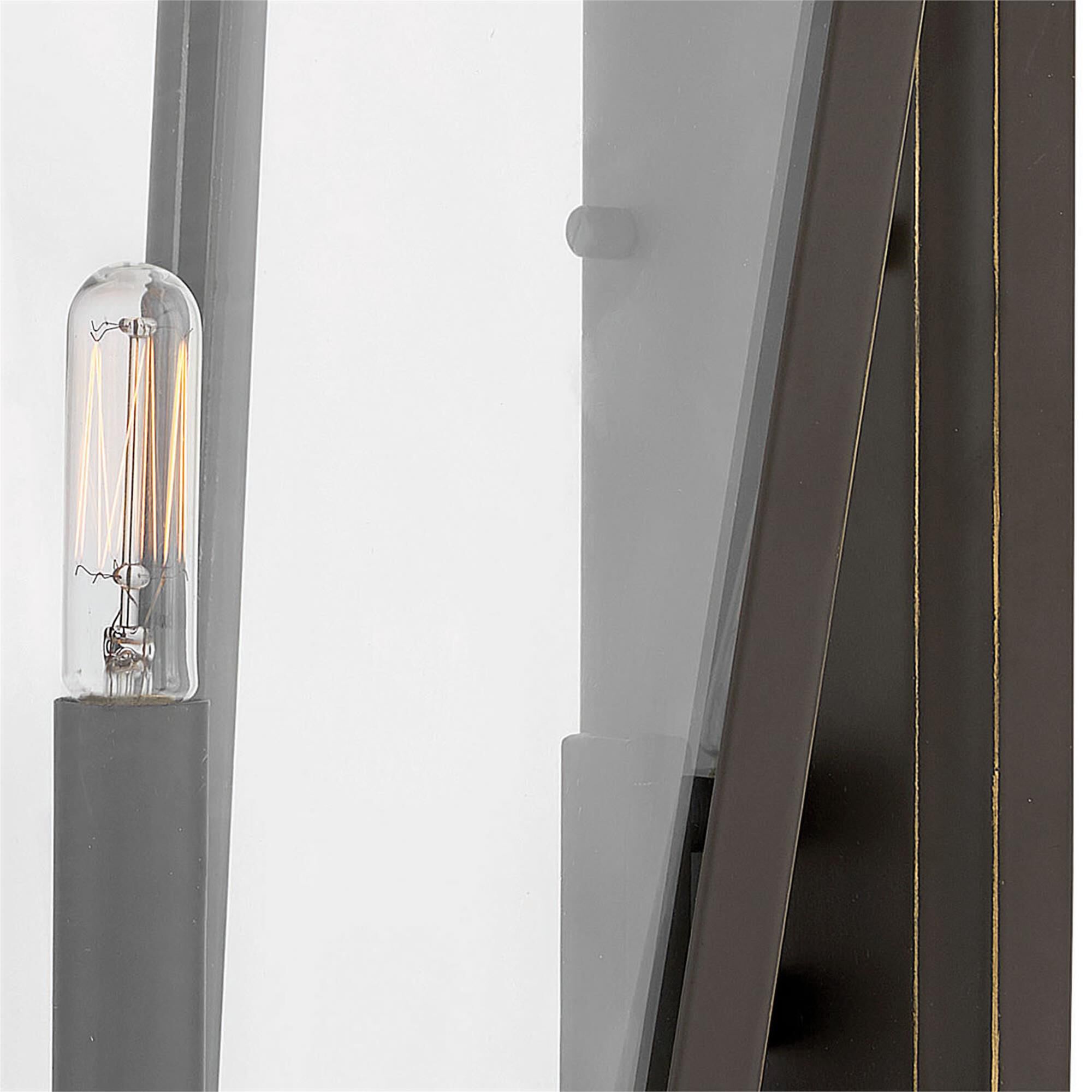 Shown in Oil Rubbed Bronze finish and Clear glass