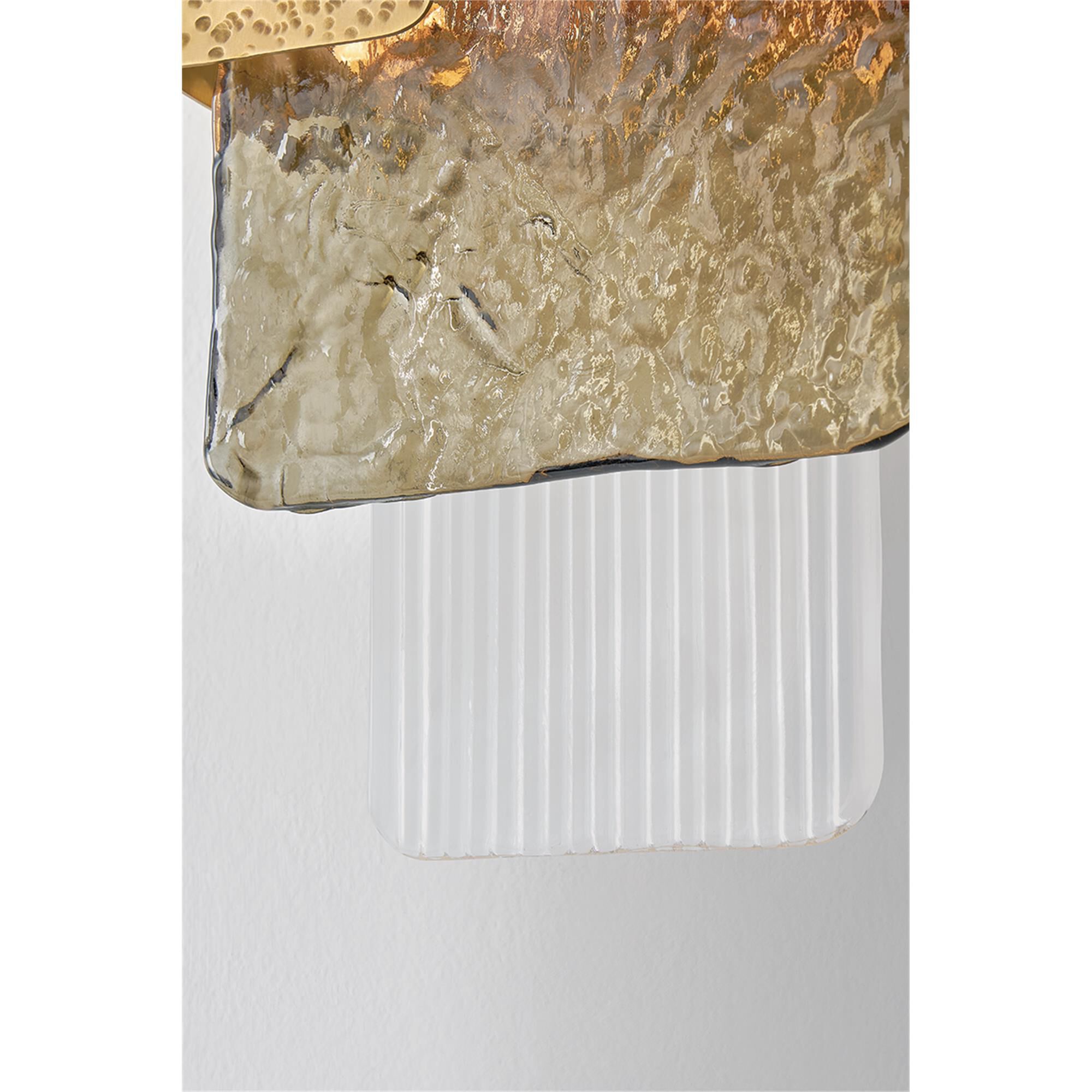Shown in Vintage Brass finish and Topaz glass