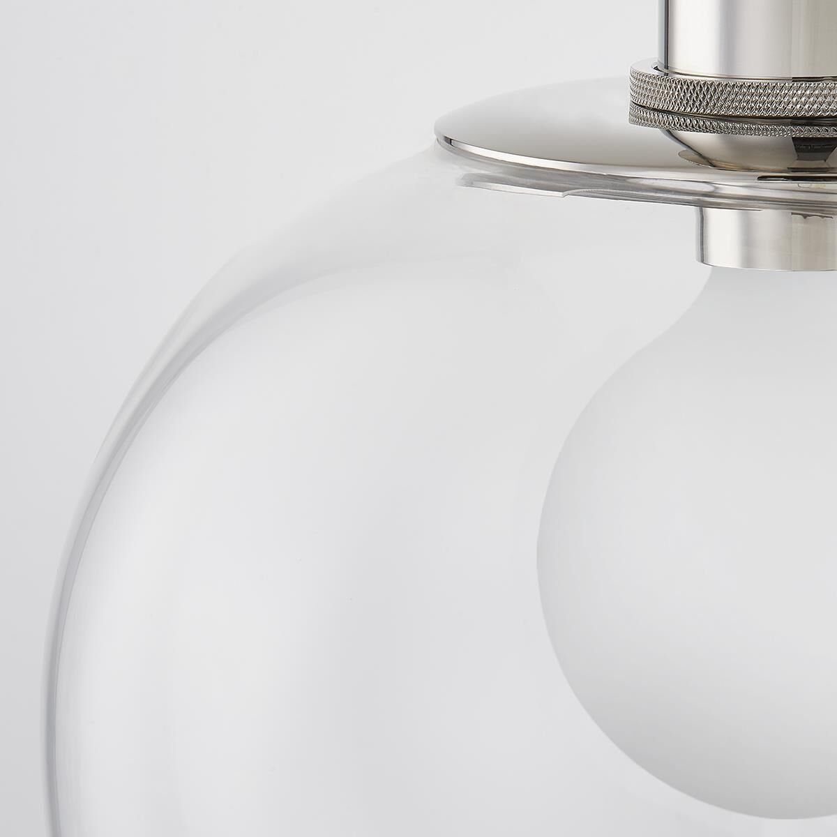 Shown in Polished Nickel finish and Clear glass