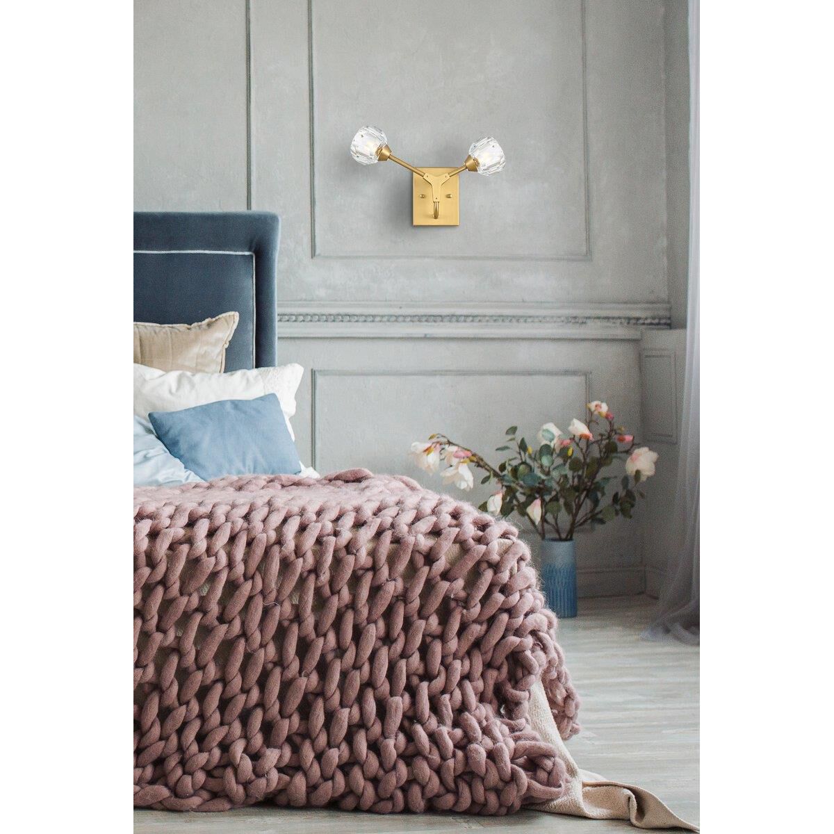 Shown in Gold  finish and RC Clear crystal and Clear glass