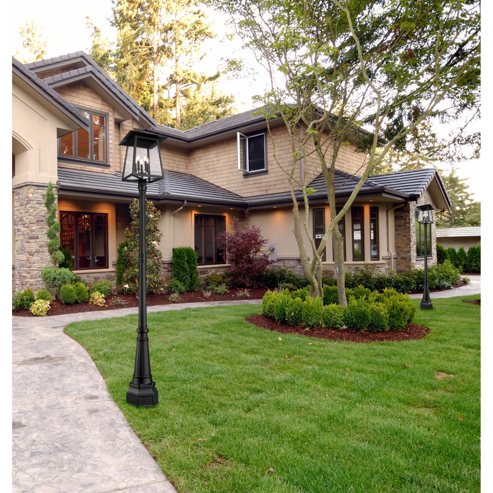 Shown in Black finish and Clear Seedy glass and Clear Seedy shade