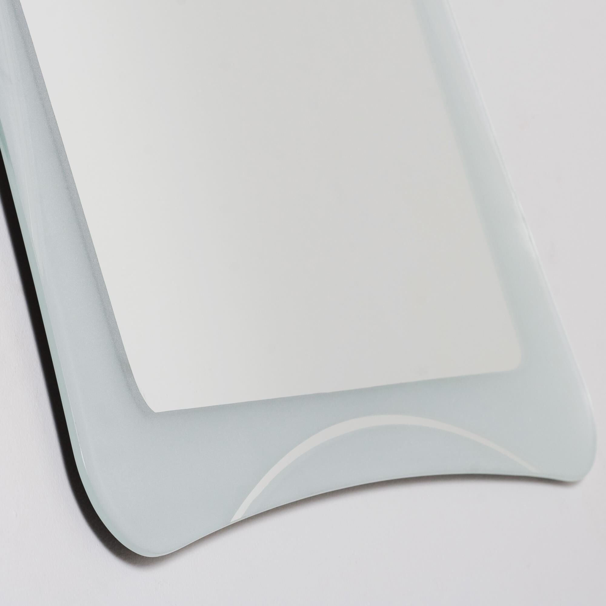 Shown in Mirror finish