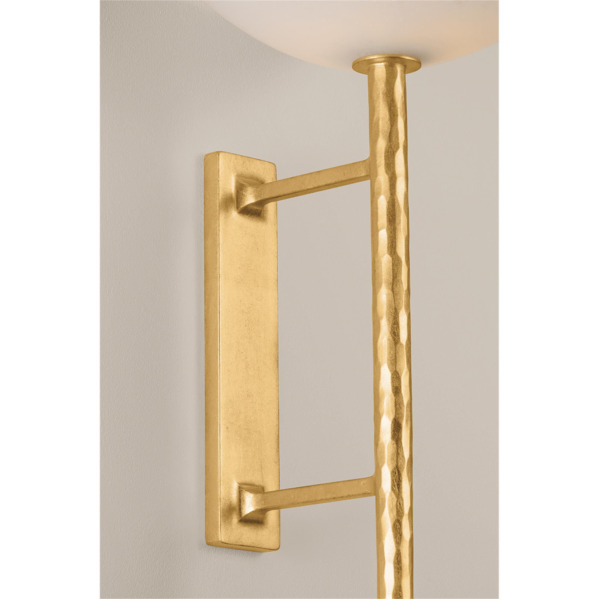 Shown in Vintage Gold Leaf finish and Matte Cloud Seeded glass