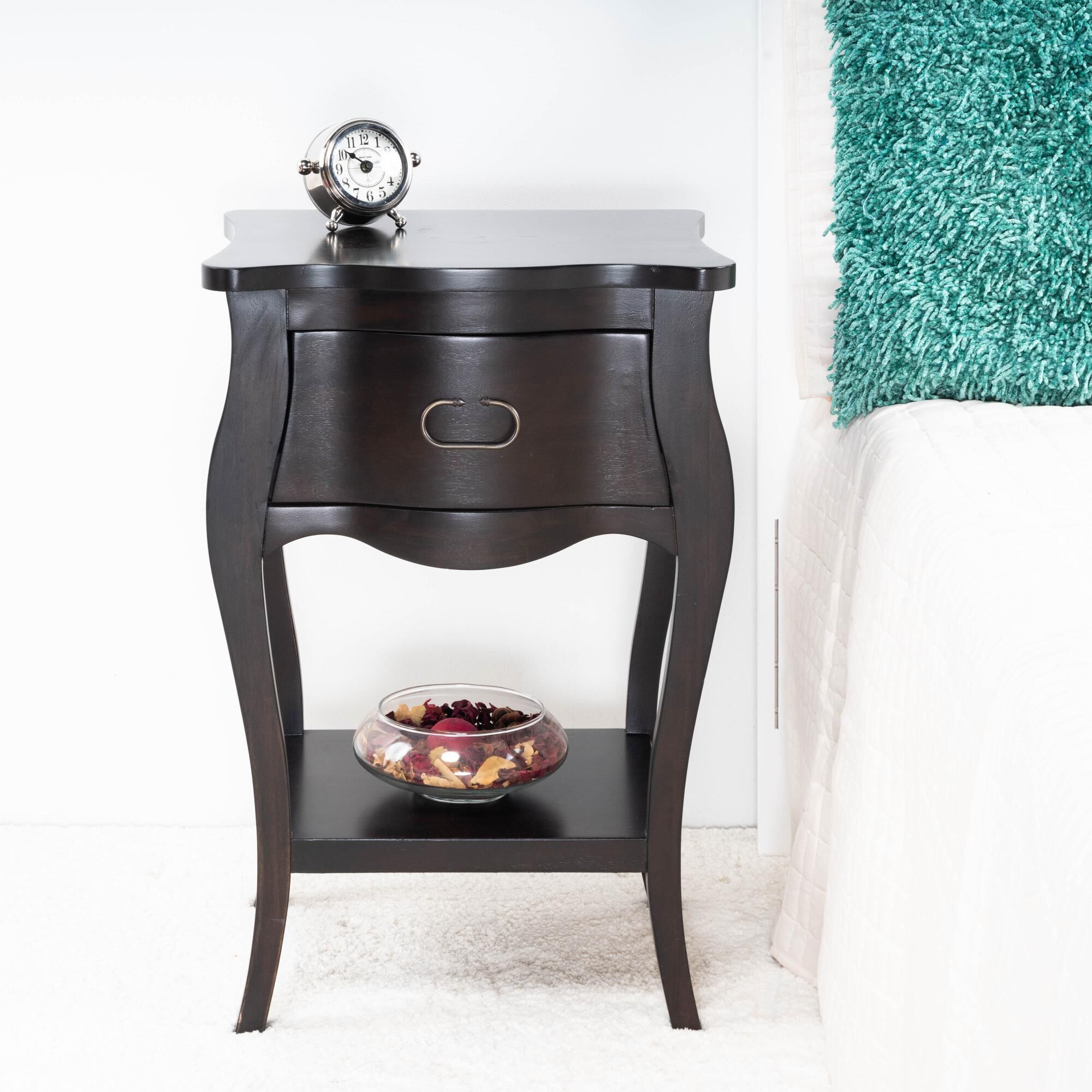 Shown in Chocolate finish