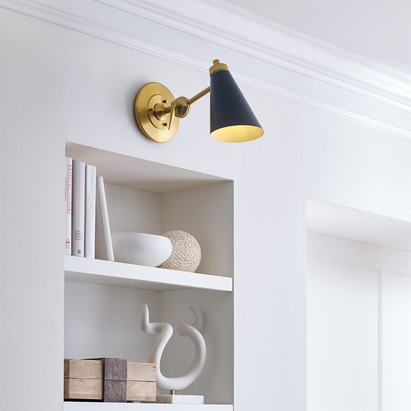 Thomas O'Brien Signoret 10 Inch Wall Sconce by Visual Comfort Studio