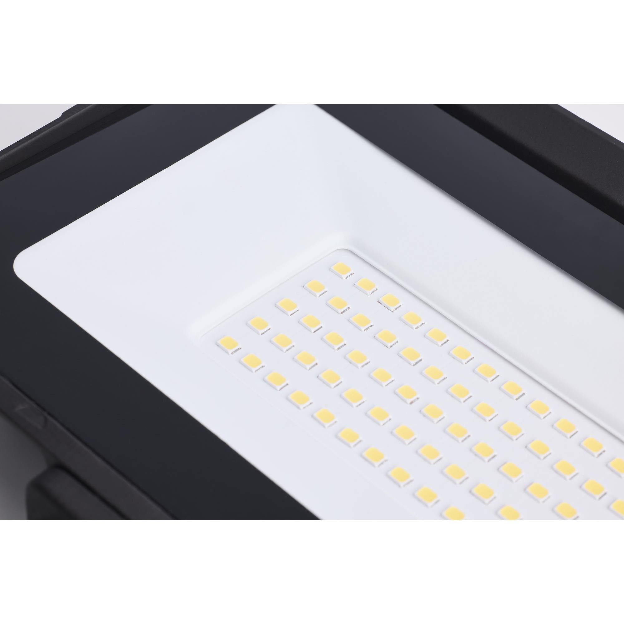 7 Inch Outdoor Flood Light by Satco