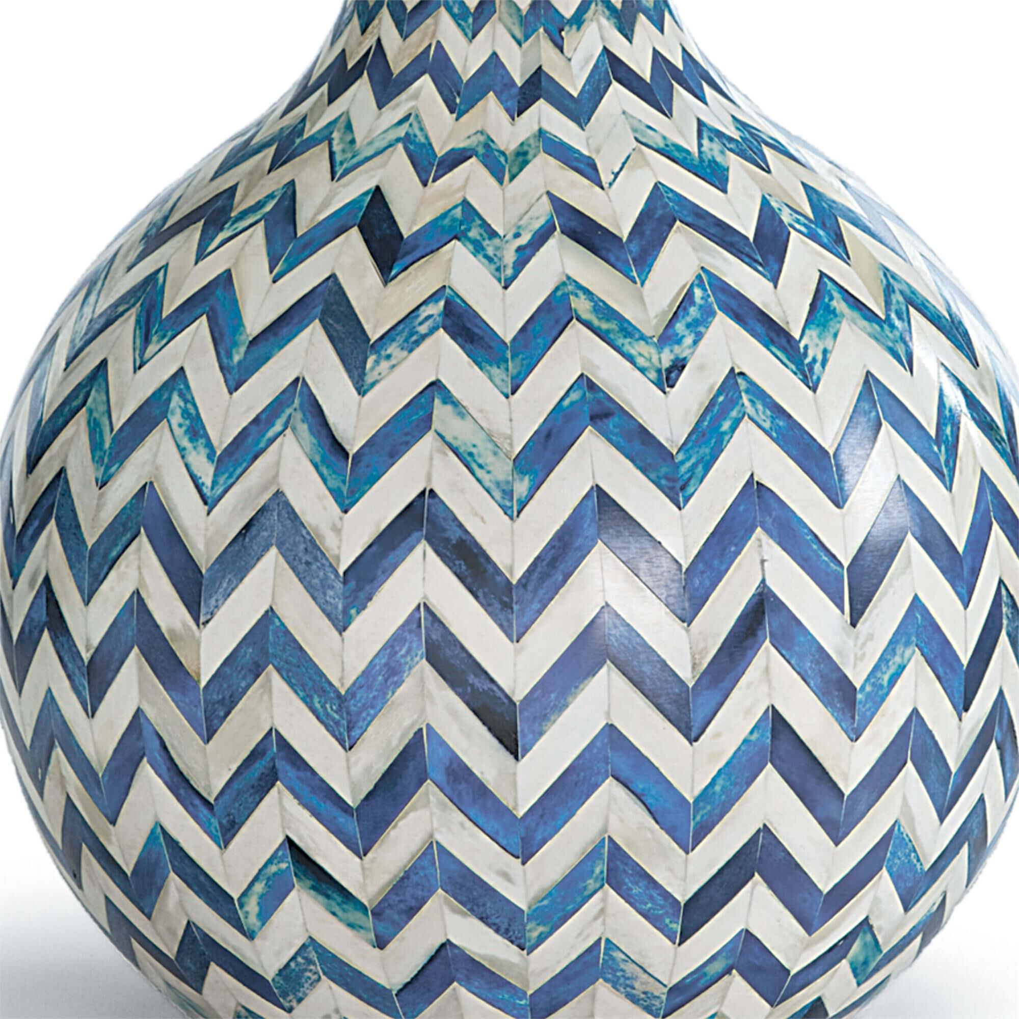 Shown in Indigo finish and Linen shade
