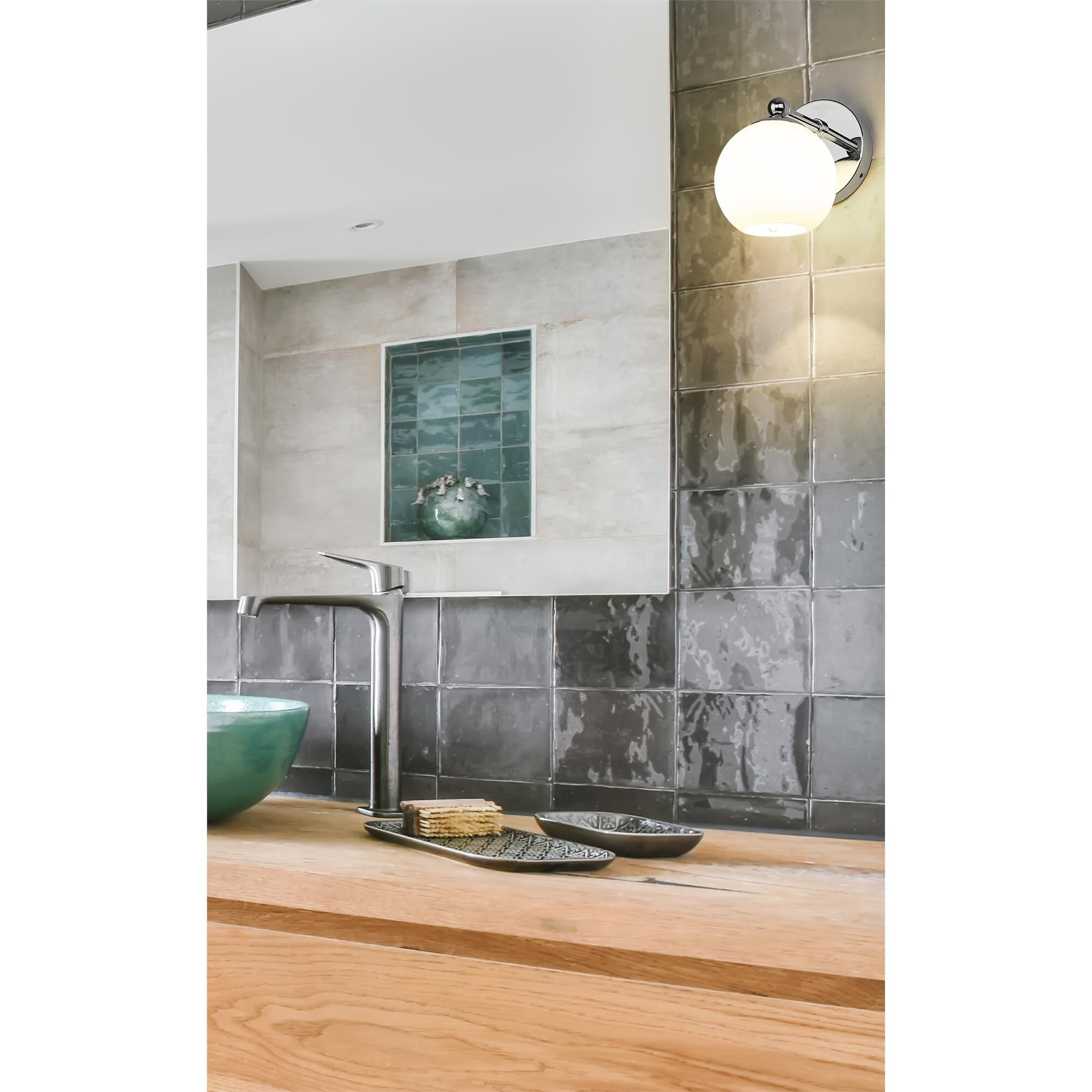 Shown in Chrome finish and Opal Etched glass
