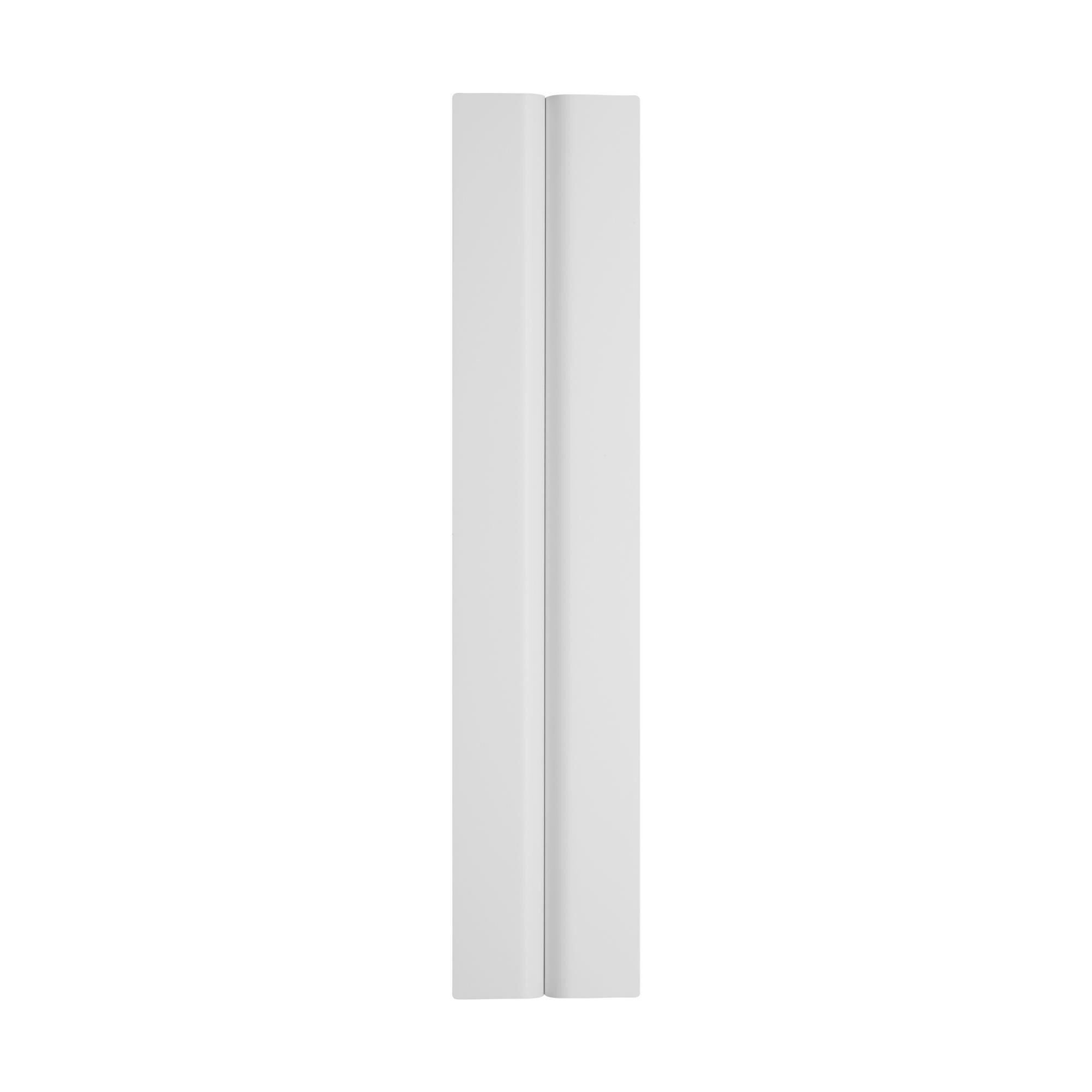 Shown in Matte White finish and Aluminum shade