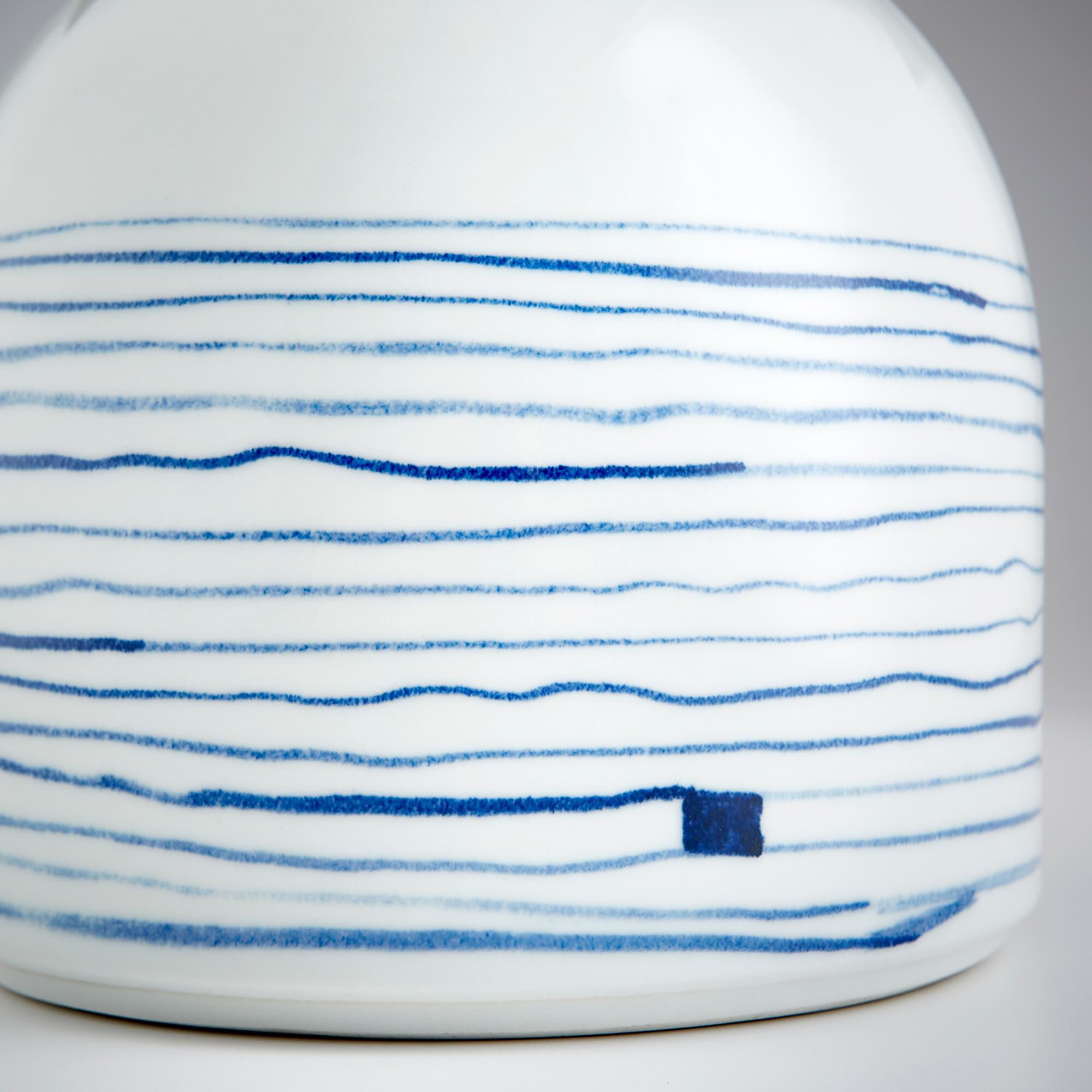 Shown in Blue And White finish