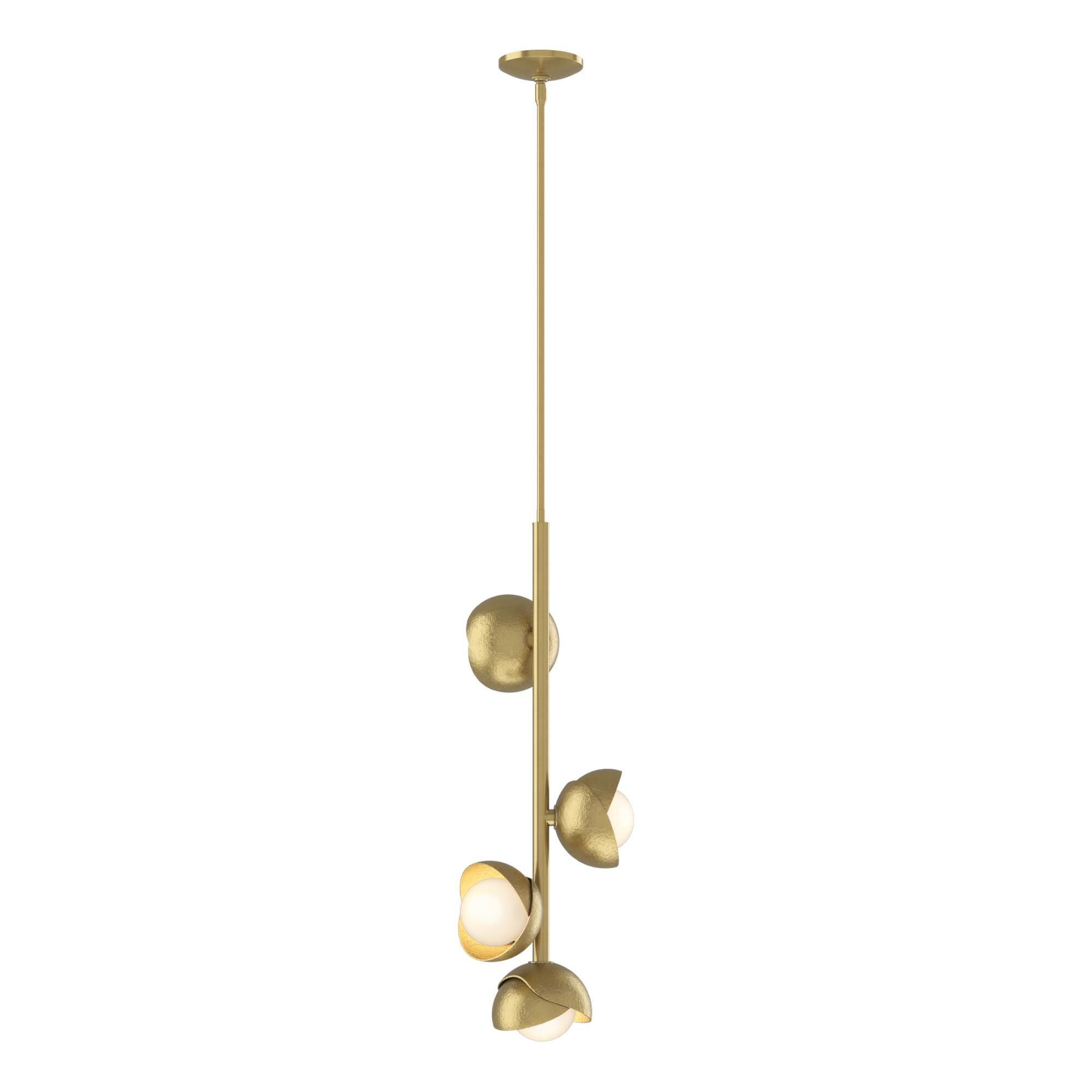 Shown in Modern Brass finish and Modern Brass accent
