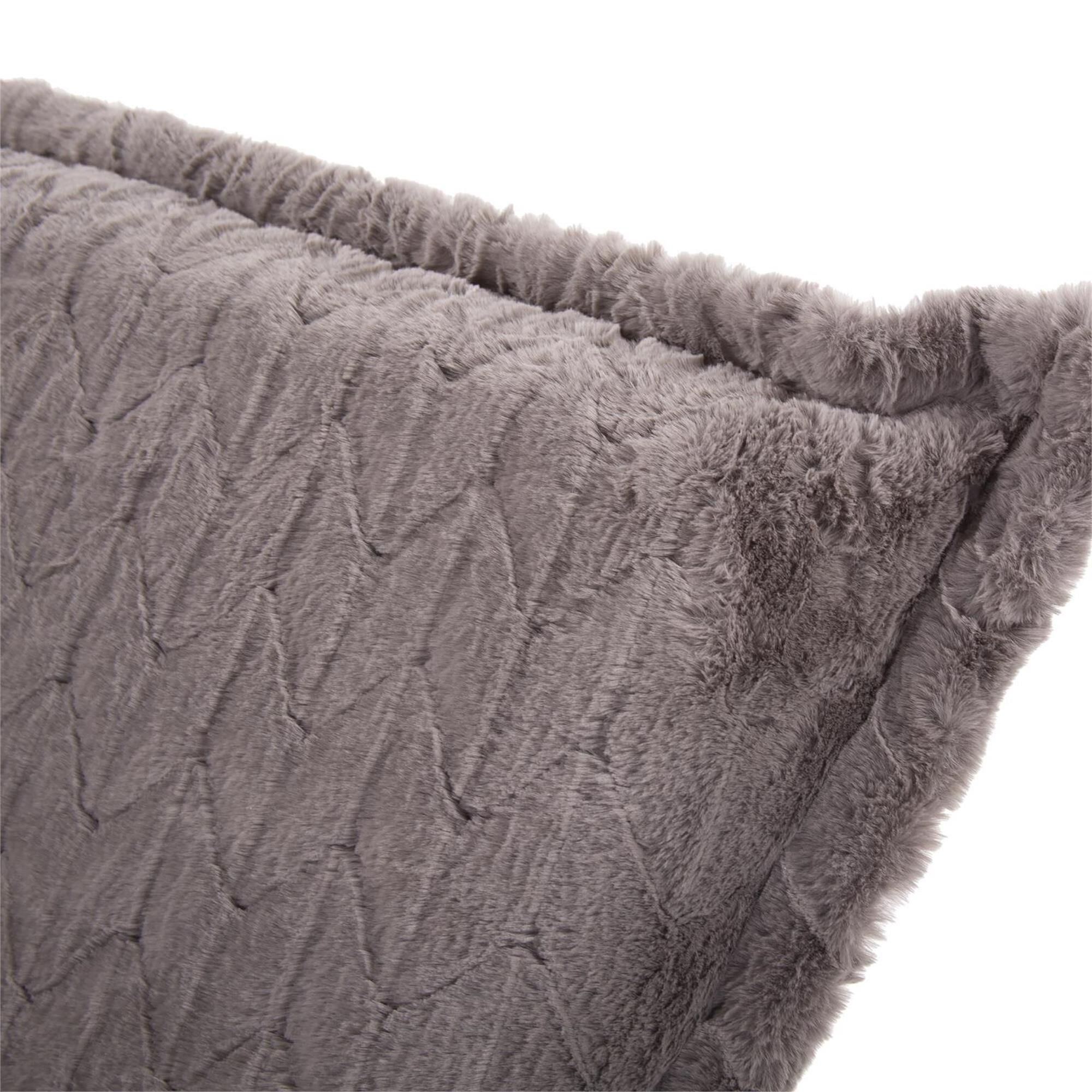 Scroll Puff Accent Chair,