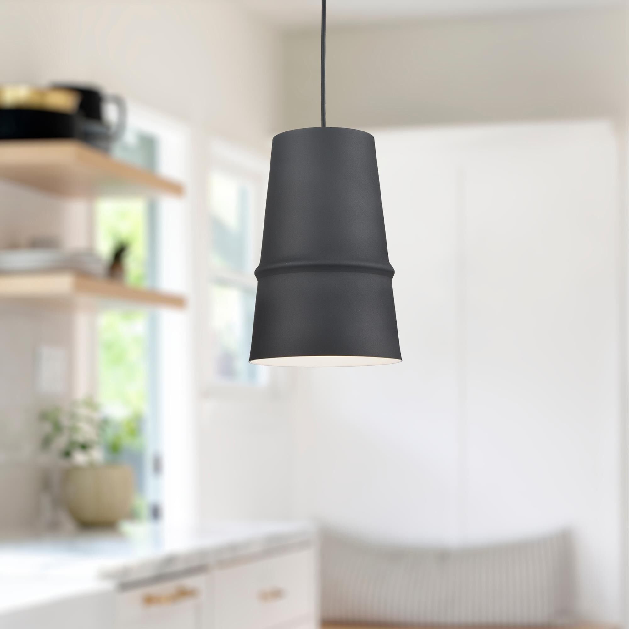 Shown in Black finish and Aluminium shade