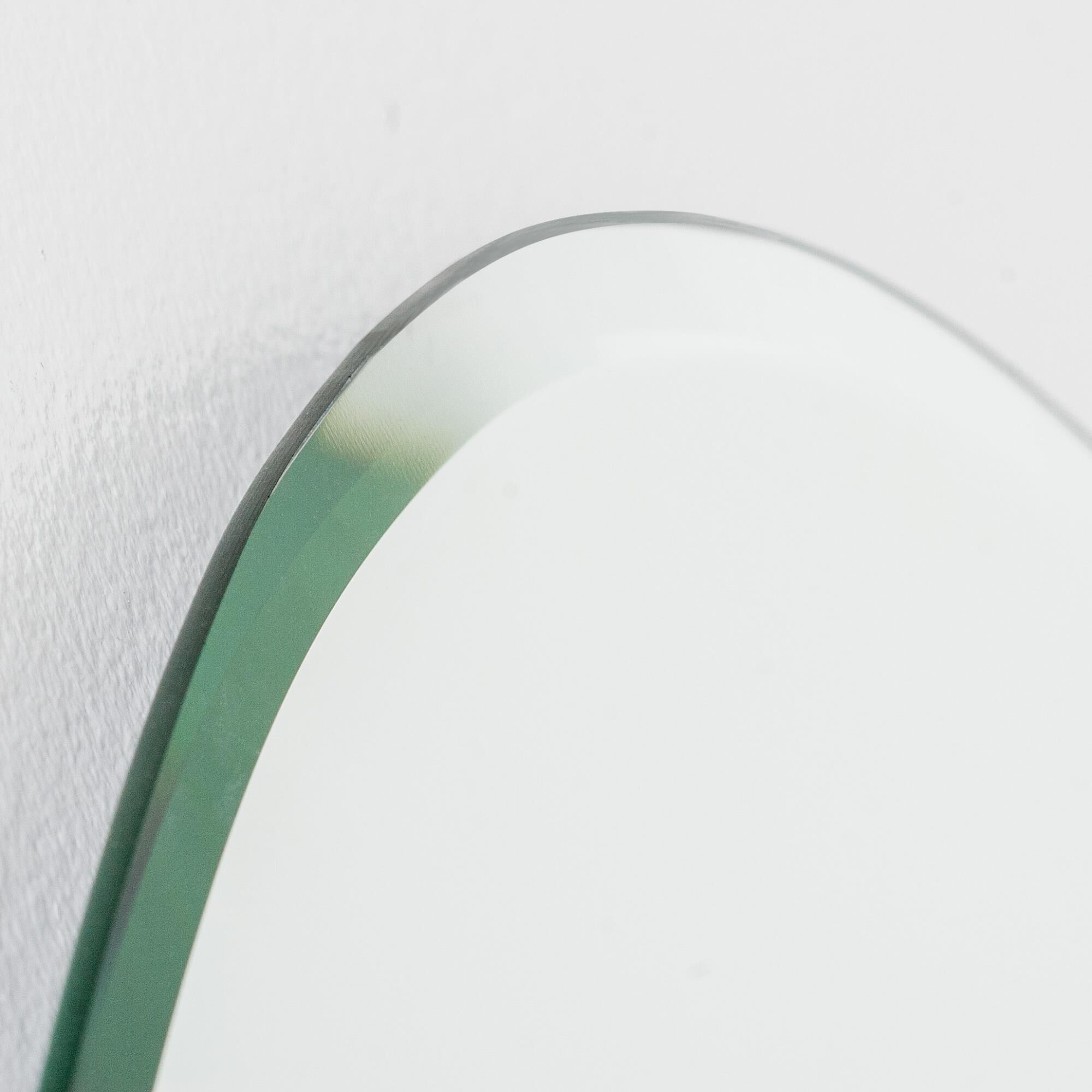 Shown in Mirror finish