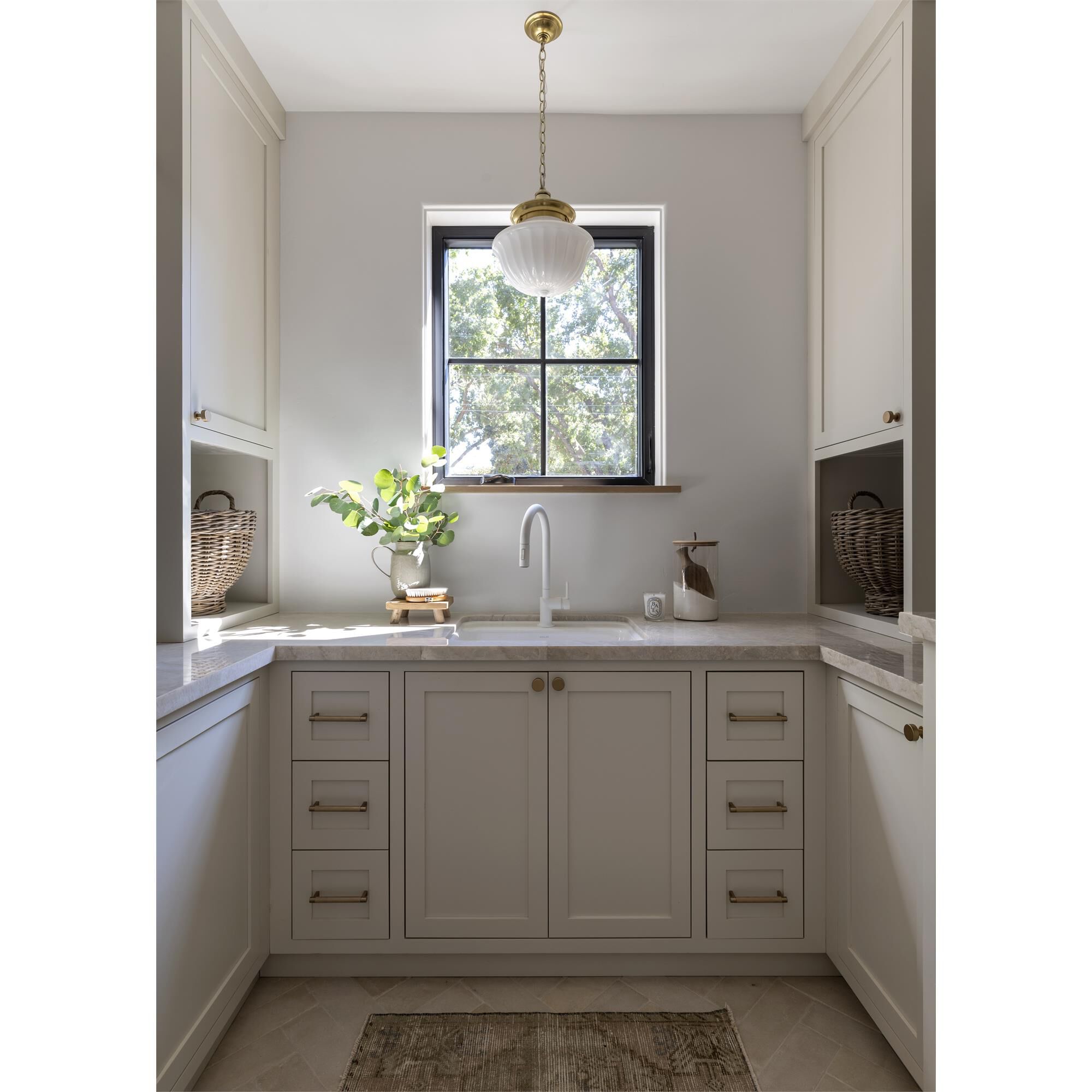 Dutchess 15 Inch Mini Pendant,